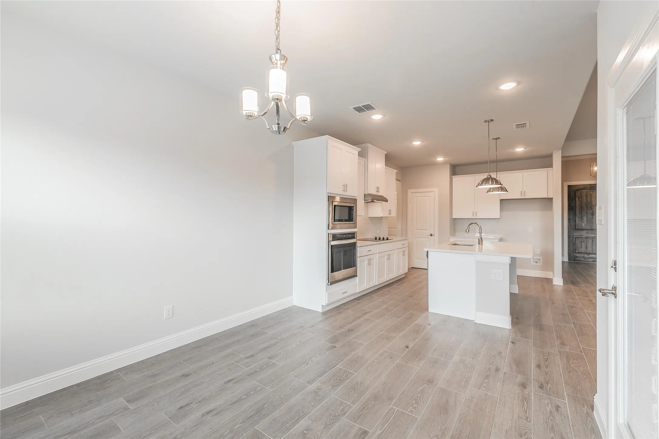 Single Family Residence For Rent in Parker County , 232 Gardenia Drive, Azle, Texas 76020, 4 Bedroom, 3 Bathroom, 2 Garage spaces, 2,029 Sqft, built in 2023, mls#21284778, Real Estate Agent in Azle, Homes For Rent in Parker county, Homes For Rent in Azle, Realtor in Azle Texas, Real Estate Brokerage Independent Realty Texas, Luminita Cordes Realtor