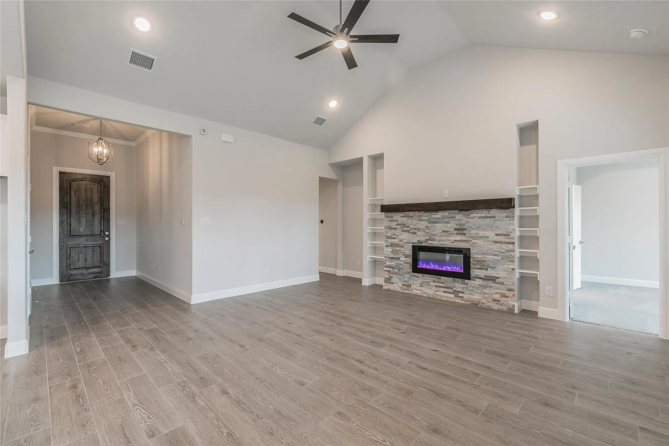 Single Family Residence For Rent in Parker County , 232 Gardenia Drive, Azle, Texas 76020, 4 Bedroom, 3 Bathroom, 2 Garage spaces, 2,029 Sqft, built in 2023, mls#21284778, Real Estate Agent in Azle, Homes For Rent in Parker county, Homes For Rent in Azle, Realtor in Azle Texas, Real Estate Brokerage Independent Realty Texas, Luminita Cordes Realtor