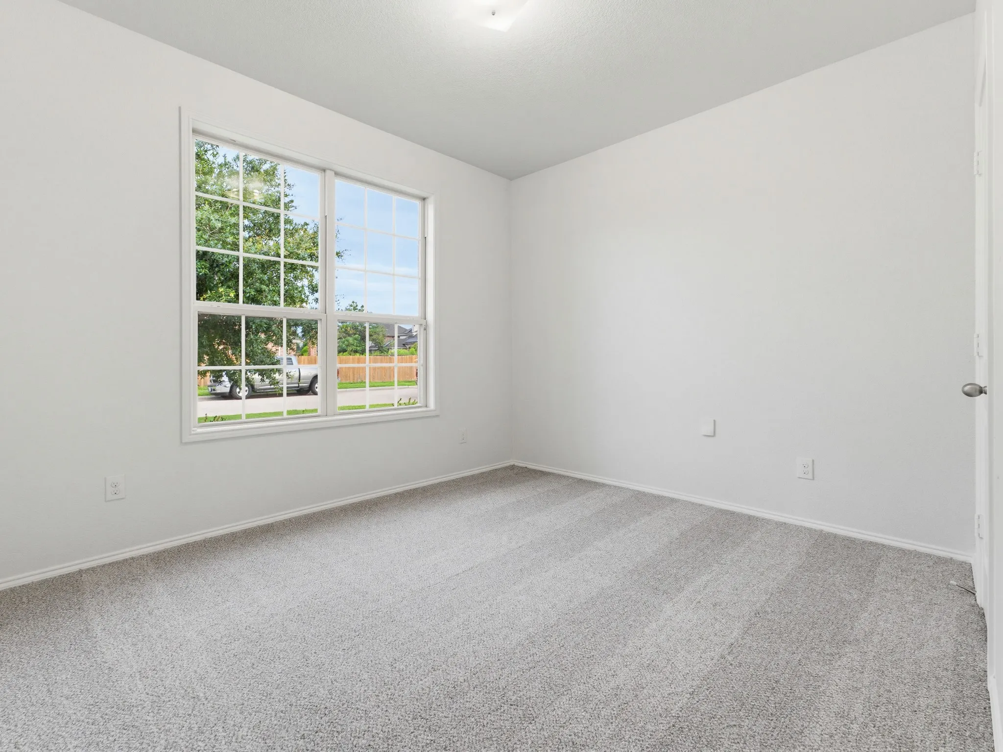 Single Family Residence For Sale in Tarrant County , 4221 Aldridge Lane, Fort Worth, Texas 76036, 4 Bedroom, 2 Bathroom, 2 Garage spaces, 1,875 Sqft, built in 2016, mls#21284779, Real Estate Agent in Fort Worth, Homes For Sale in Tarrant county, Homes For Sale in Fort Worth, Realtor in Fort Worth Texas, Real Estate Brokerage Independent Realty Texas, Luminita Cordes Realtor
