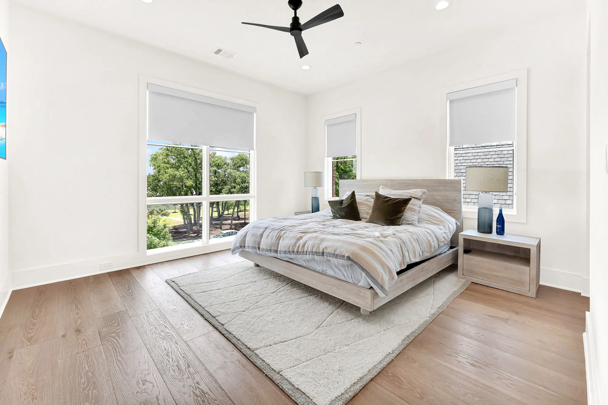 Single Family Residence For Sale in Tarrant County , 2500 Park Grove Loop, Southlake, Texas 76092, 4 Bedrooms, 7 Bathrooms, 3 Garage spaces, 5,607 Sqft, built in 2021, Price $3,400,000, mls#21279713, Real Estate Agent in Southlake, Homes For Sale in Tarrant county, Homes For Sale in Southlake, Realtor in Southlake Texas, Real Estate Brokerage Independent Realty Texas, Luminita Cordes Realtor