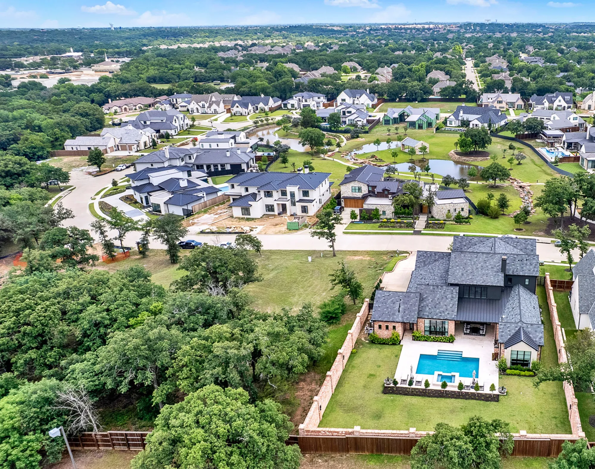 Single Family Residence For Sale in Tarrant County , 2500 Park Grove Loop, Southlake, Texas 76092, 4 Bedrooms, 7 Bathrooms, 3 Garage spaces, 5,607 Sqft, built in 2021, Price $3,400,000, mls#21279713, Real Estate Agent in Southlake, Homes For Sale in Tarrant county, Homes For Sale in Southlake, Realtor in Southlake Texas, Real Estate Brokerage Independent Realty Texas, Luminita Cordes Realtor