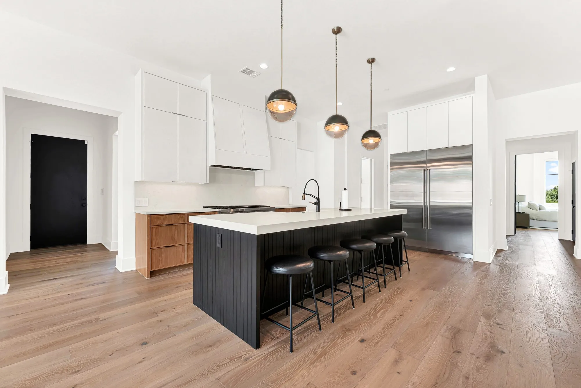 Single Family Residence For Sale in Tarrant County , 2500 Park Grove Loop, Southlake, Texas 76092, 4 Bedrooms, 7 Bathrooms, 3 Garage spaces, 5,607 Sqft, built in 2021, Price $3,400,000, mls#21279713, Real Estate Agent in Southlake, Homes For Sale in Tarrant county, Homes For Sale in Southlake, Realtor in Southlake Texas, Real Estate Brokerage Independent Realty Texas, Luminita Cordes Realtor