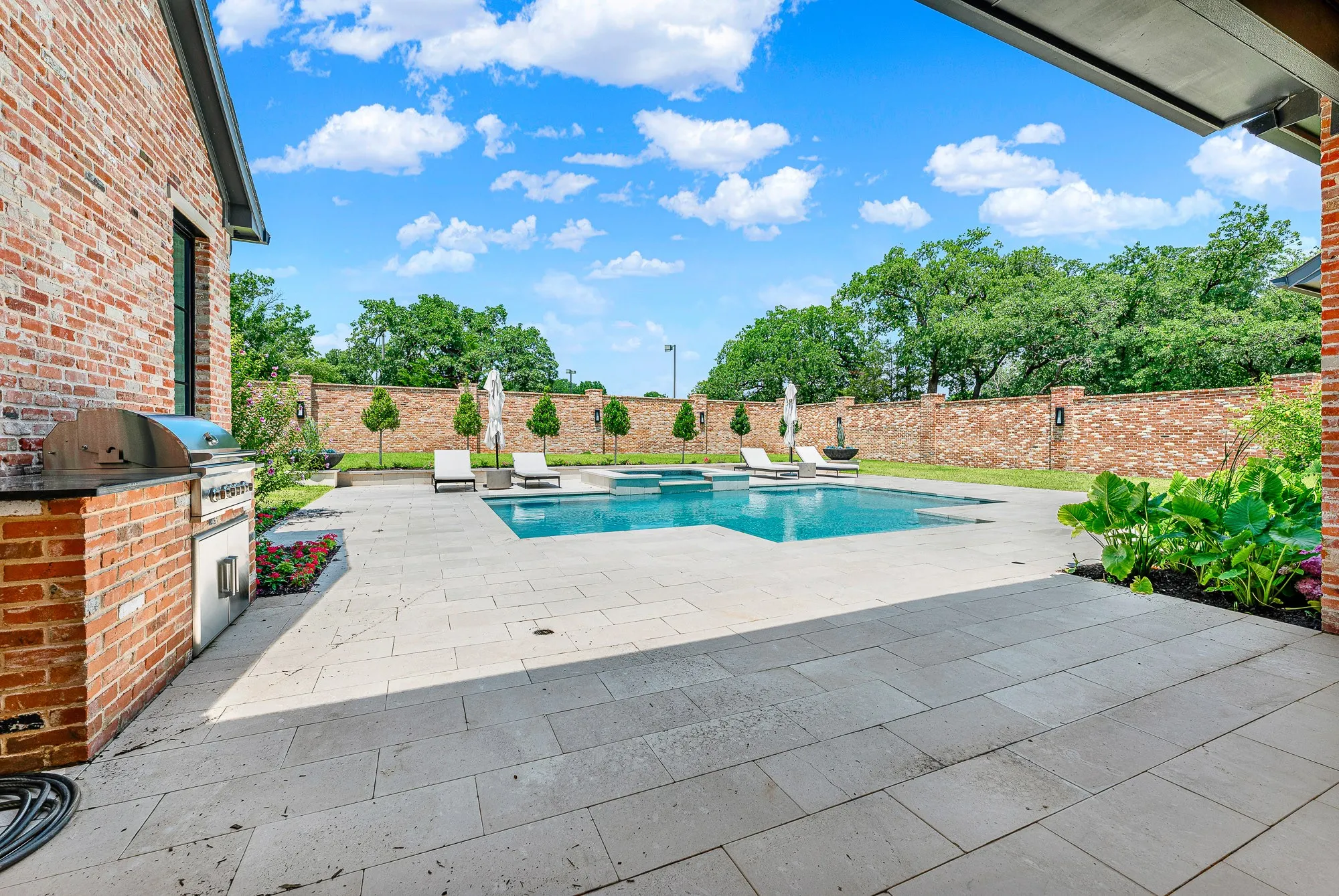 Single Family Residence For Sale in Tarrant County , 2500 Park Grove Loop, Southlake, Texas 76092, 4 Bedrooms, 7 Bathrooms, 3 Garage spaces, 5,607 Sqft, built in 2021, Price $3,400,000, mls#21279713, Real Estate Agent in Southlake, Homes For Sale in Tarrant county, Homes For Sale in Southlake, Realtor in Southlake Texas, Real Estate Brokerage Independent Realty Texas, Luminita Cordes Realtor