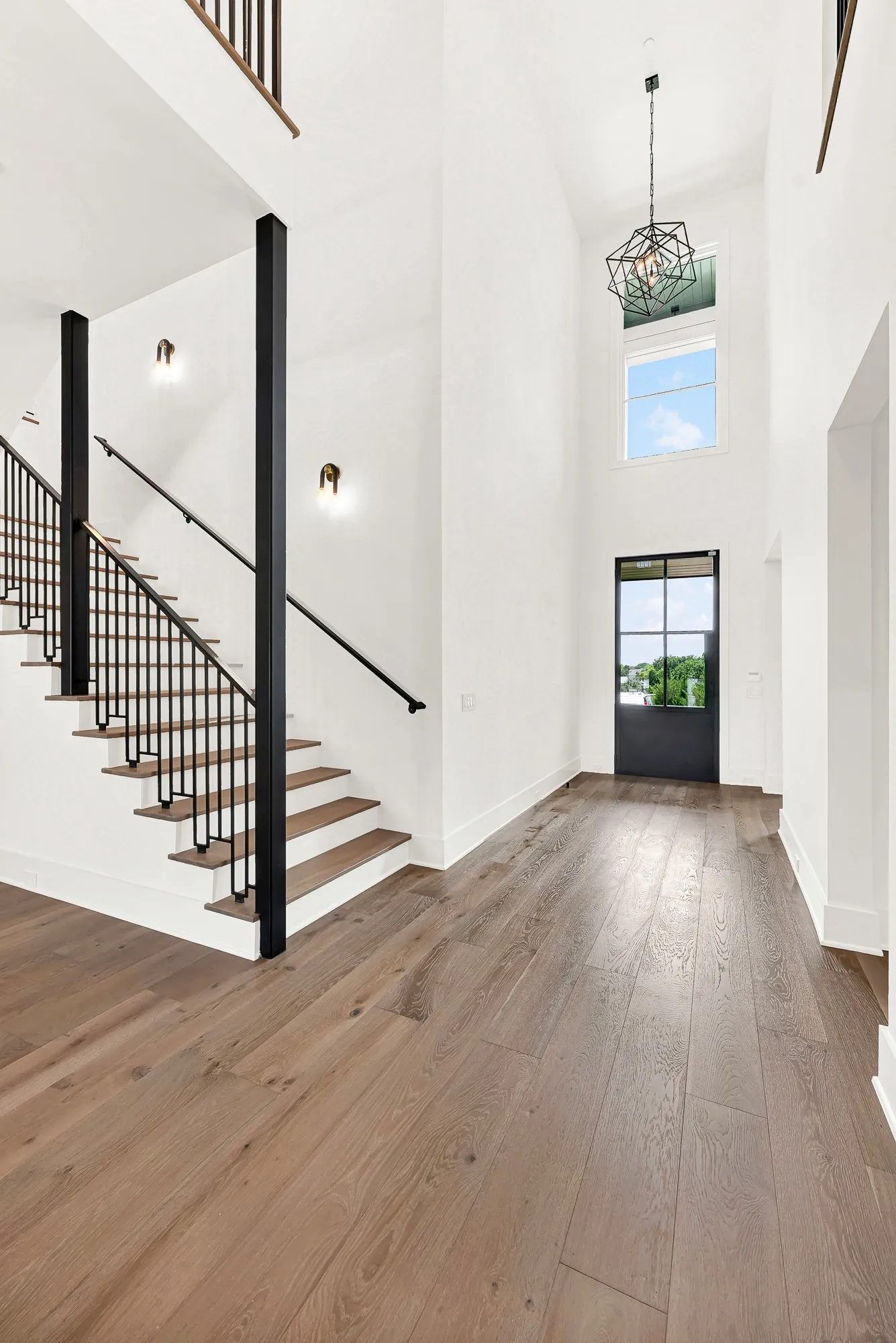 Single Family Residence For Sale in Tarrant County , 2500 Park Grove Loop, Southlake, Texas 76092, 4 Bedrooms, 7 Bathrooms, 3 Garage spaces, 5,607 Sqft, built in 2021, Price $3,400,000, mls#21279713, Real Estate Agent in Southlake, Homes For Sale in Tarrant county, Homes For Sale in Southlake, Realtor in Southlake Texas, Real Estate Brokerage Independent Realty Texas, Luminita Cordes Realtor