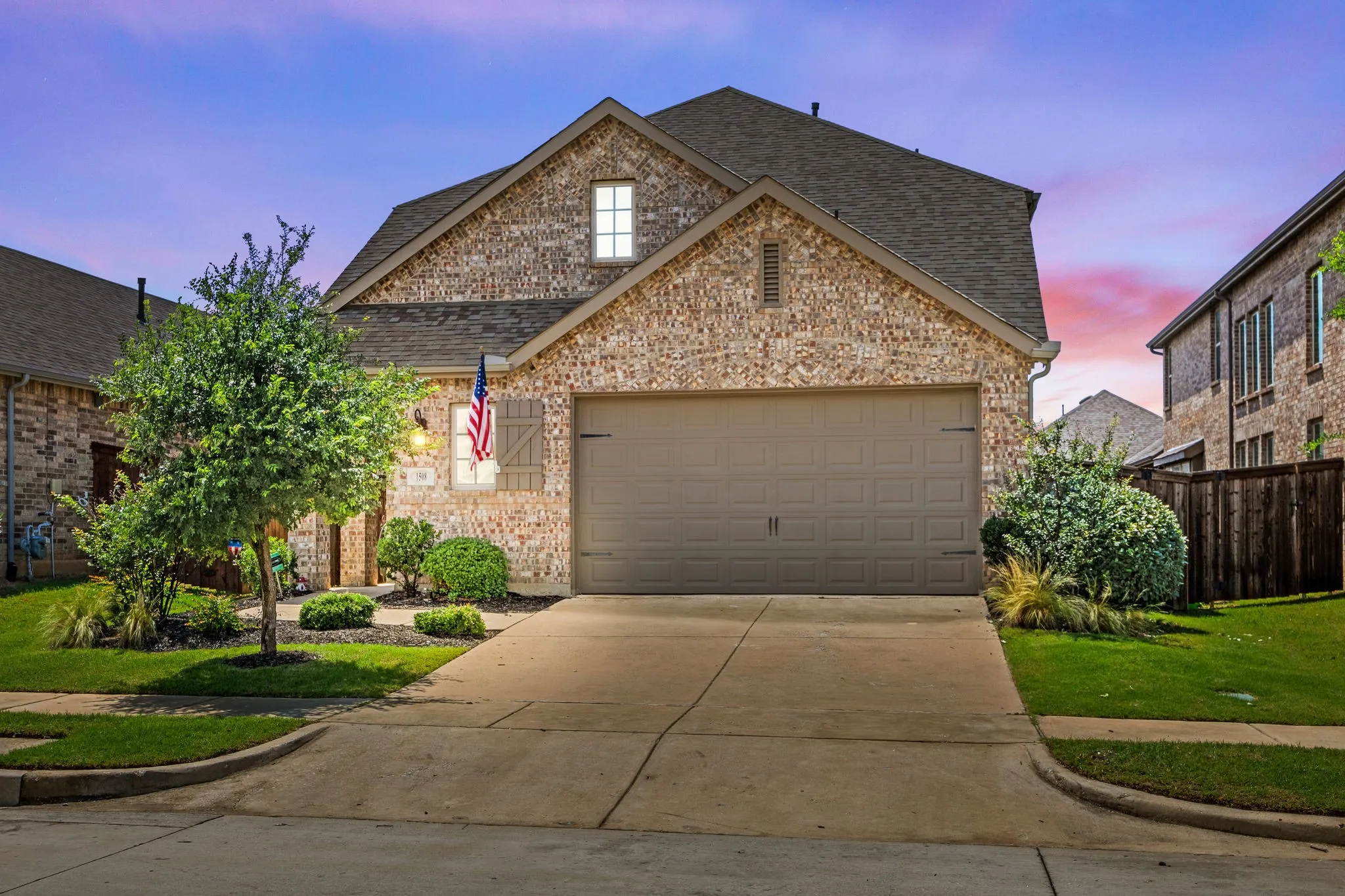 Single Family Residence For Sale in Denton County , 1508 Shire Drive, Aubrey, Texas 76227, 4 Bedroom, 3 Bathroom, 2 Garage spaces, 2,372 Sqft, built in 2020, mls#21282456, Real Estate Agent in Aubrey, Homes For Sale in Denton county, Homes For Sale in Aubrey, Realtor in Aubrey Texas, Real Estate Brokerage Independent Realty Texas, Luminita Cordes Realtor