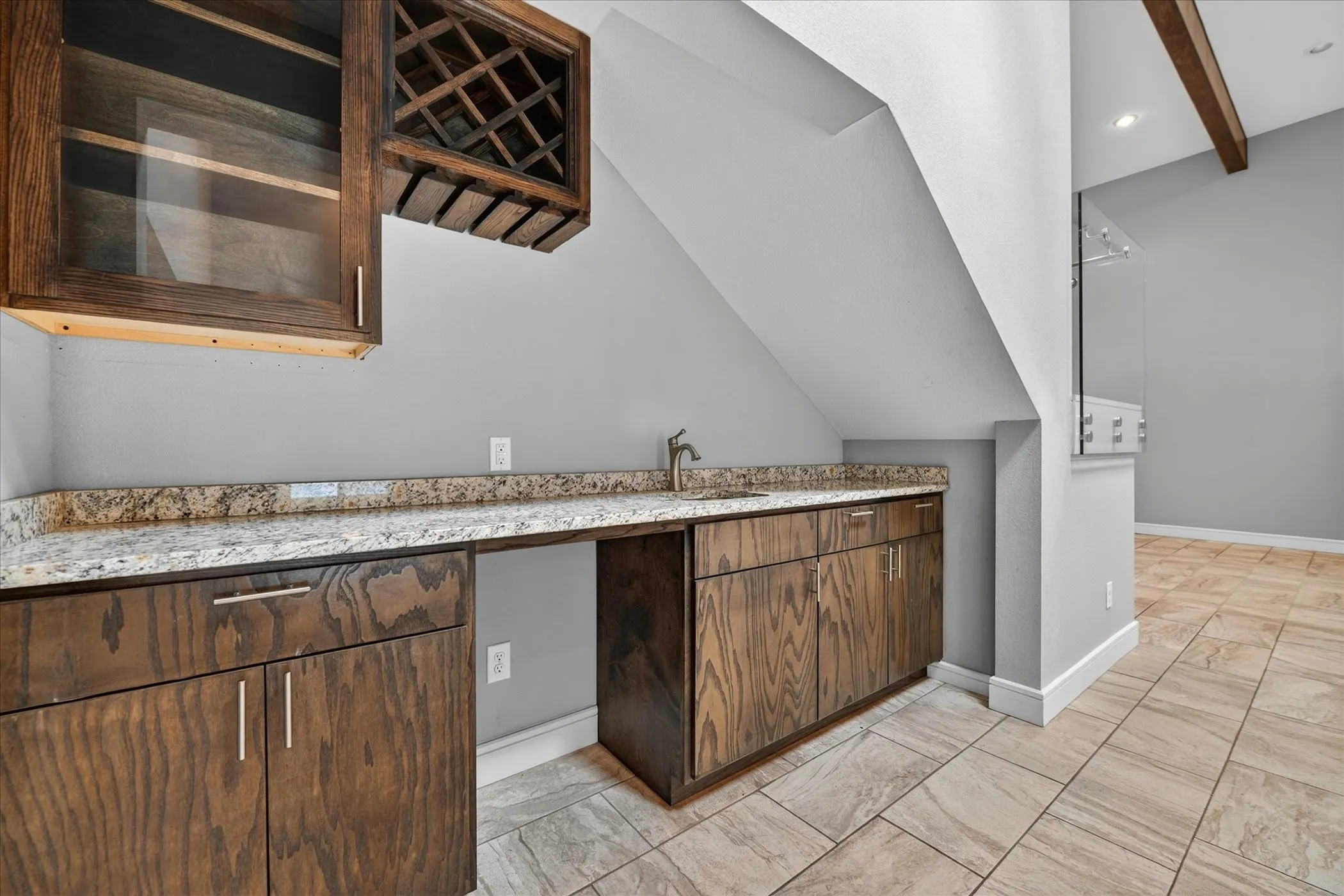 Bar or coffee area