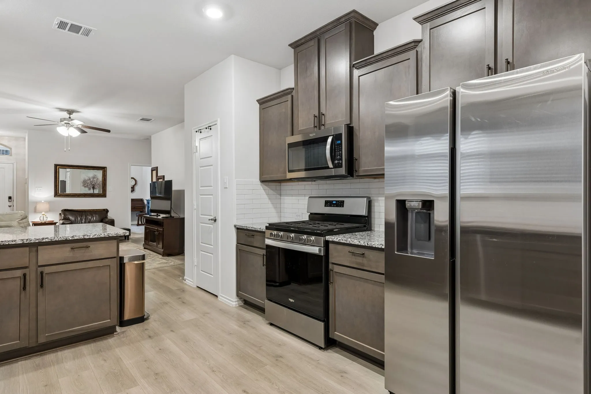 Single Family Residence For Sale in Collin County , 1537 Princeton Drive, Celina, Texas 75009, 3 Bedroom, 2 Bathroom, 2 Garage spaces, 1,532 Sqft, built in 2021, mls#21284688, Real Estate Agent in Celina, Homes For Sale in Collin county, Homes For Sale in Celina, Realtor in Celina Texas, Real Estate Brokerage Independent Realty Texas, Luminita Cordes Realtor