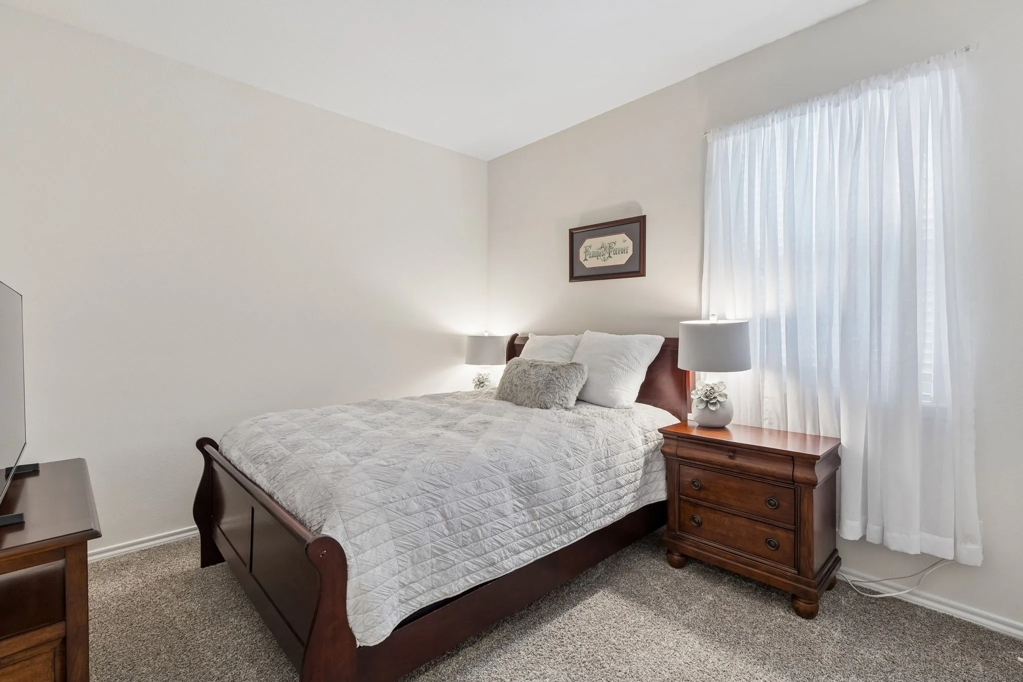Single Family Residence For Sale in Collin County , 1537 Princeton Drive, Celina, Texas 75009, 3 Bedroom, 2 Bathroom, 2 Garage spaces, 1,532 Sqft, built in 2021, mls#21284688, Real Estate Agent in Celina, Homes For Sale in Collin county, Homes For Sale in Celina, Realtor in Celina Texas, Real Estate Brokerage Independent Realty Texas, Luminita Cordes Realtor