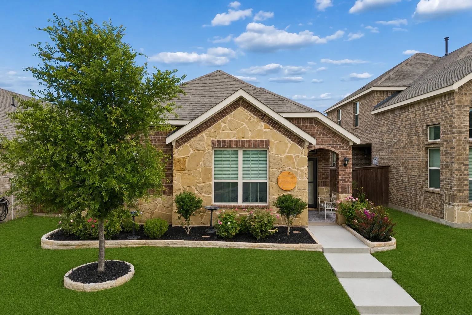 Single Family Residence For Sale in Collin County , 1537 Princeton Drive, Celina, Texas 75009, 3 Bedroom, 2 Bathroom, 2 Garage spaces, 1,532 Sqft, built in 2021, mls#21284688, Real Estate Agent in Celina, Homes For Sale in Collin county, Homes For Sale in Celina, Realtor in Celina Texas, Real Estate Brokerage Independent Realty Texas, Luminita Cordes Realtor
