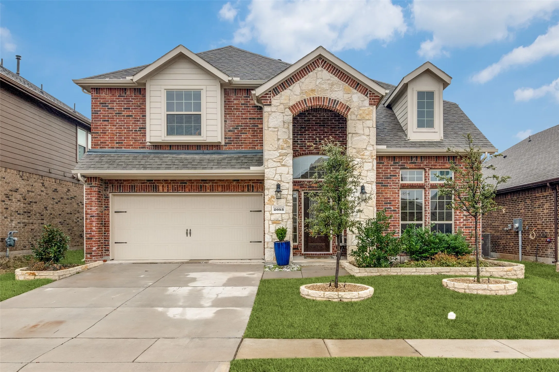 Single Family Residence For Sale in Kaufman County , 2053 Tahoka Lane, Forney, Texas 75126, 4 Bedrooms, 3 Bathrooms, 2 Garage spaces, 2,740 Sqft, built in 2020, Price $398,000, mls#21284823, Real Estate Agent in Forney, Homes For Sale in Kaufman county, Homes For Sale in Forney, Realtor in Forney Texas, Real Estate Brokerage Independent Realty Texas, Luminita Cordes Realtor