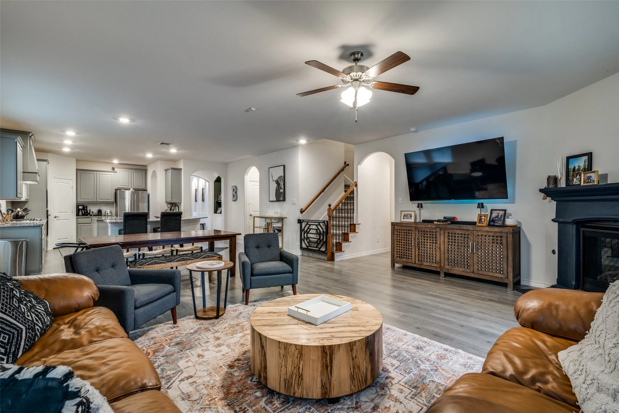 Single Family Residence For Sale in Kaufman County , 2053 Tahoka Lane, Forney, Texas 75126, 4 Bedrooms, 3 Bathrooms, 2 Garage spaces, 2,740 Sqft, built in 2020, Price $398,000, mls#21284823, Real Estate Agent in Forney, Homes For Sale in Kaufman county, Homes For Sale in Forney, Realtor in Forney Texas, Real Estate Brokerage Independent Realty Texas, Luminita Cordes Realtor