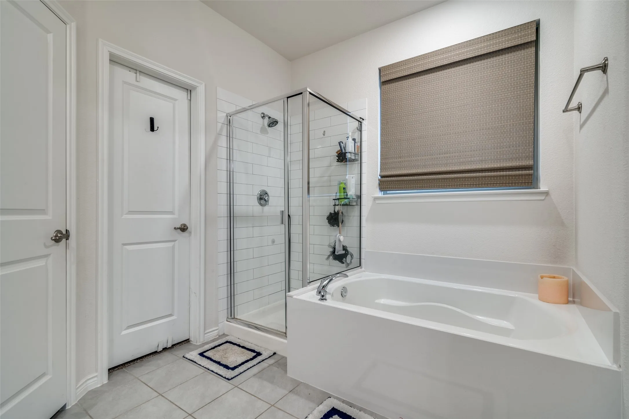Single Family Residence For Sale in Kaufman County , 2053 Tahoka Lane, Forney, Texas 75126, 4 Bedrooms, 3 Bathrooms, 2 Garage spaces, 2,740 Sqft, built in 2020, Price $398,000, mls#21284823, Real Estate Agent in Forney, Homes For Sale in Kaufman county, Homes For Sale in Forney, Realtor in Forney Texas, Real Estate Brokerage Independent Realty Texas, Luminita Cordes Realtor