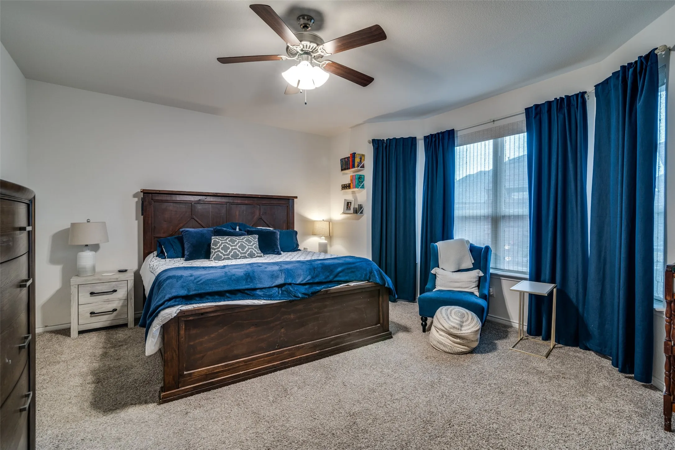 Single Family Residence For Sale in Kaufman County , 2053 Tahoka Lane, Forney, Texas 75126, 4 Bedrooms, 3 Bathrooms, 2 Garage spaces, 2,740 Sqft, built in 2020, Price $398,000, mls#21284823, Real Estate Agent in Forney, Homes For Sale in Kaufman county, Homes For Sale in Forney, Realtor in Forney Texas, Real Estate Brokerage Independent Realty Texas, Luminita Cordes Realtor