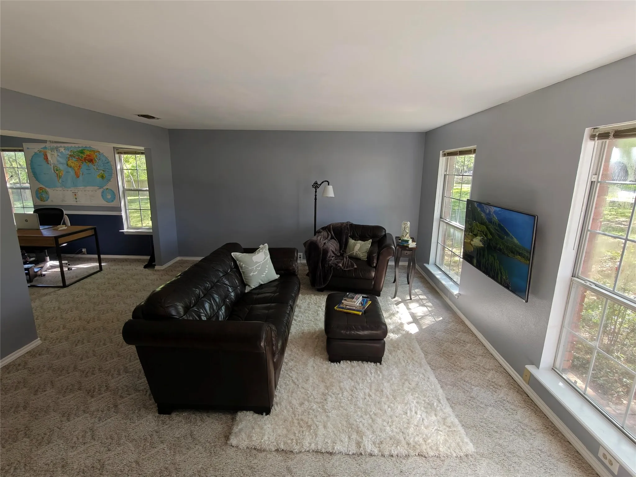 Single Family Residence For Sale in Dallas County , 5210 Cliff Haven Drive, Dallas, Texas 75236, 4 Bedroom, 3 Bathroom, 2 Garage spaces, 2,964 Sqft, built in 1992, mls#21284809, Real Estate Agent in Dallas, Homes For Sale in Dallas county, Homes For Sale in Dallas, Realtor in Dallas Texas, Real Estate Brokerage Independent Realty Texas, Luminita Cordes Realtor