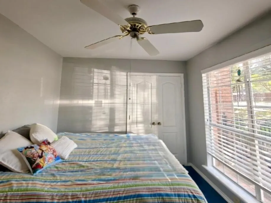 Single Family Residence For Sale in Dallas County , 5210 Cliff Haven Drive, Dallas, Texas 75236, 4 Bedroom, 3 Bathroom, 2 Garage spaces, 2,964 Sqft, built in 1992, mls#21284809, Real Estate Agent in Dallas, Homes For Sale in Dallas county, Homes For Sale in Dallas, Realtor in Dallas Texas, Real Estate Brokerage Independent Realty Texas, Luminita Cordes Realtor