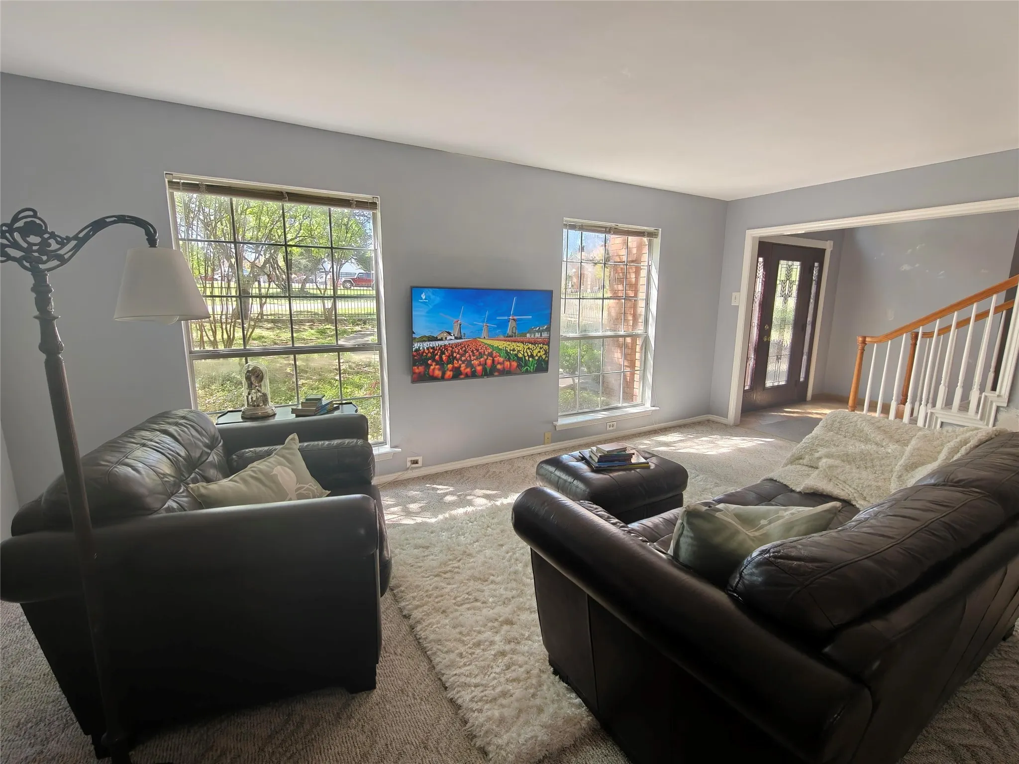 Single Family Residence For Sale in Dallas County , 5210 Cliff Haven Drive, Dallas, Texas 75236, 4 Bedroom, 3 Bathroom, 2 Garage spaces, 2,964 Sqft, built in 1992, mls#21284809, Real Estate Agent in Dallas, Homes For Sale in Dallas county, Homes For Sale in Dallas, Realtor in Dallas Texas, Real Estate Brokerage Independent Realty Texas, Luminita Cordes Realtor