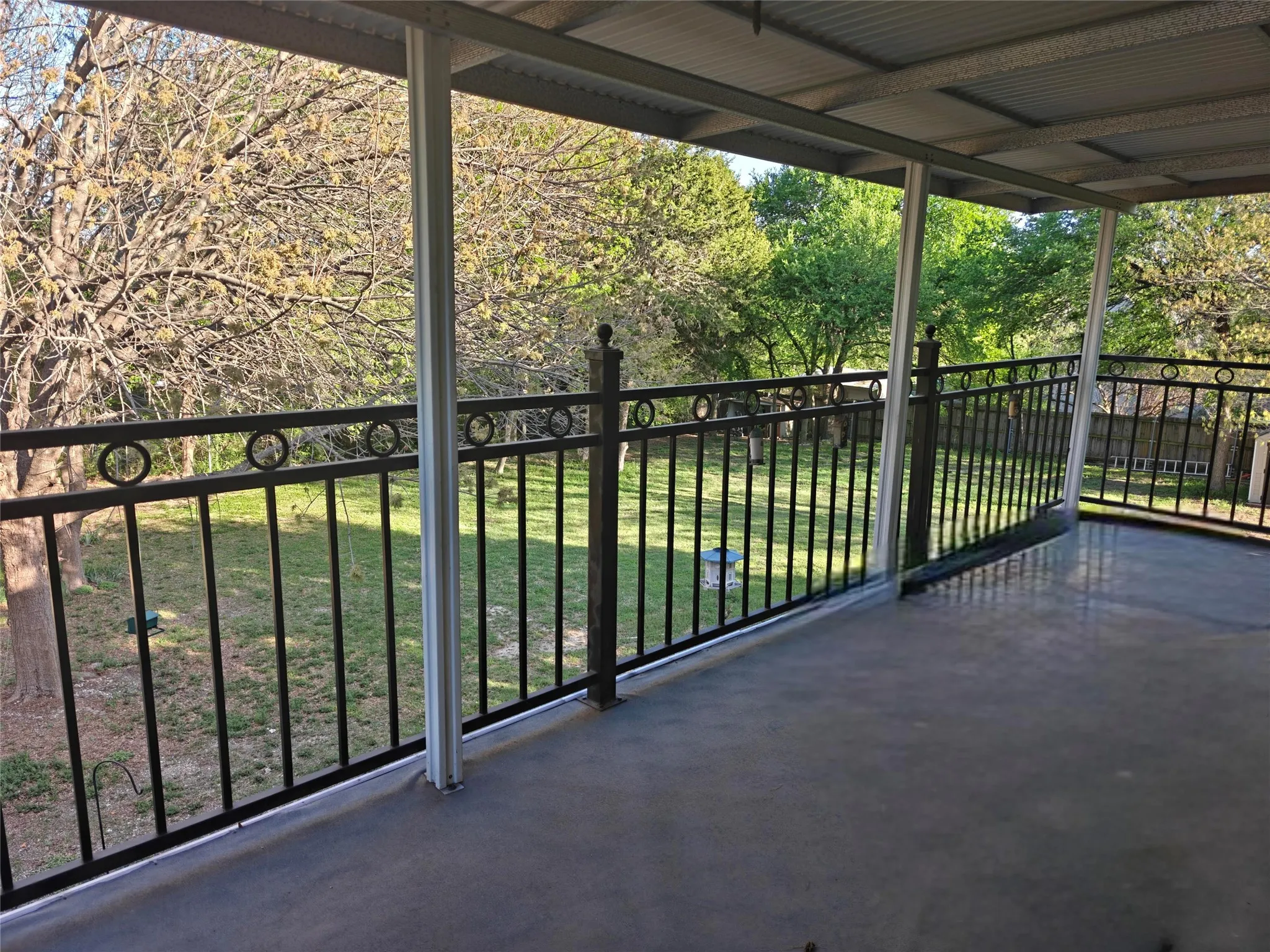 Single Family Residence For Sale in Dallas County , 5210 Cliff Haven Drive, Dallas, Texas 75236, 4 Bedroom, 3 Bathroom, 2 Garage spaces, 2,964 Sqft, built in 1992, mls#21284809, Real Estate Agent in Dallas, Homes For Sale in Dallas county, Homes For Sale in Dallas, Realtor in Dallas Texas, Real Estate Brokerage Independent Realty Texas, Luminita Cordes Realtor