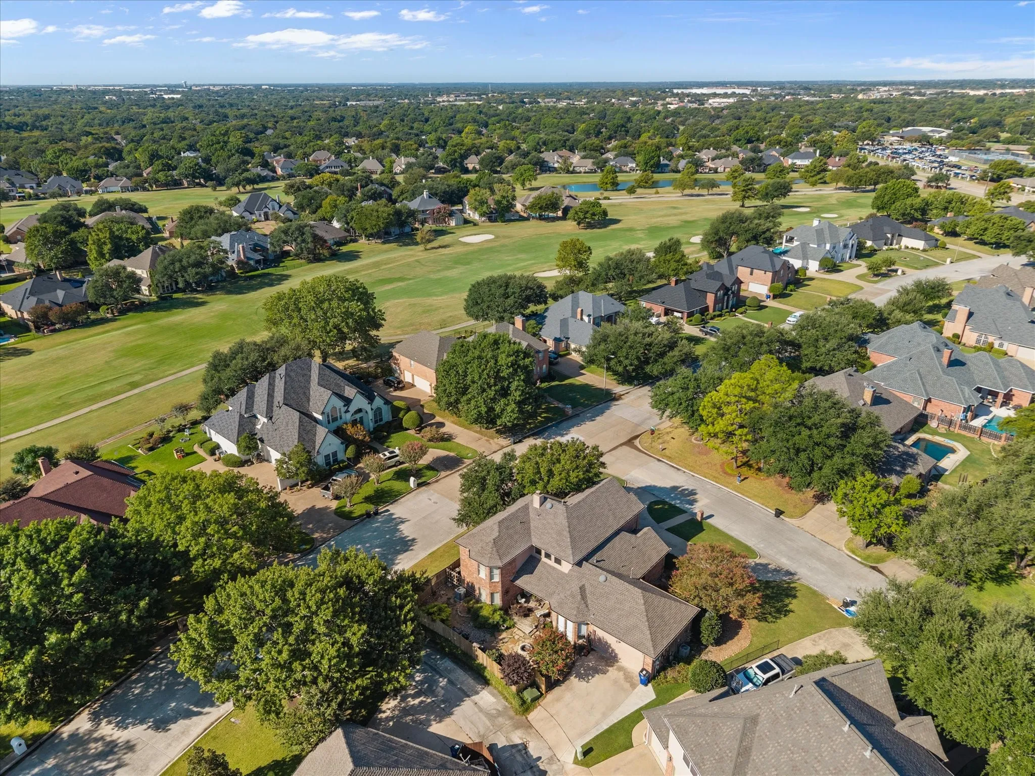 Single Family Residence For Sale in Tarrant County , 1406 Merion Drive, Mansfield, Texas 76063, 4 Bedroom, 3 Bathroom, 2 Garage spaces, 2,688 Sqft, built in 1997, mls#21284854, Real Estate Agent in Mansfield, Homes For Sale in Tarrant county, Homes For Sale in Mansfield, Realtor in Mansfield Texas, Real Estate Brokerage Independent Realty Texas, Luminita Cordes Realtor