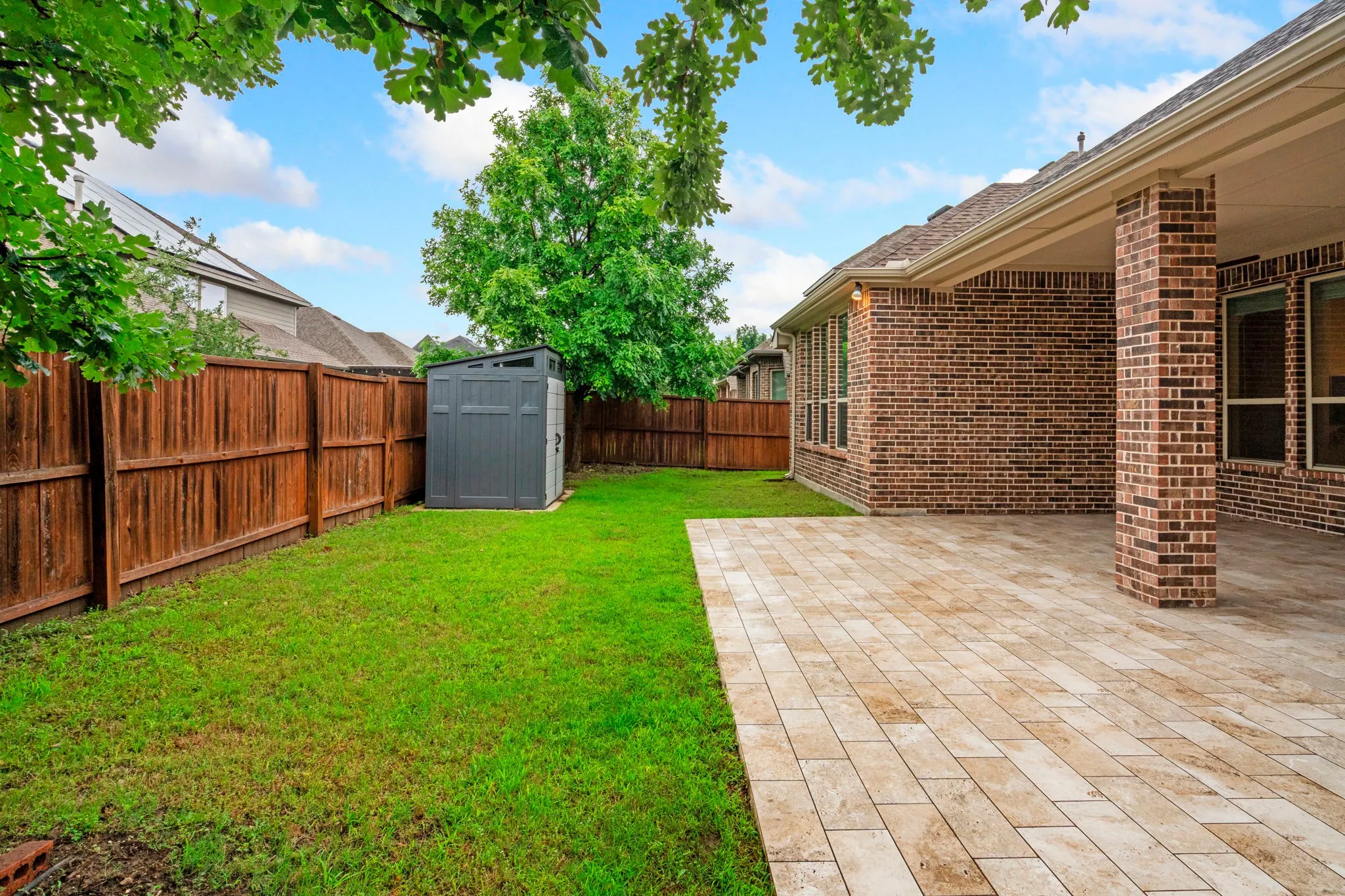 Single Family Residence For Sale in Collin County , 6908 Badlands Drive, Mc Kinney, Texas 75070, 4 Bedroom, 3 Bathroom, 2 Garage spaces, 3,149 Sqft, built in 2016, mls#21277447, Real Estate Agent in Mc Kinney, Homes For Sale in Collin county, Homes For Sale in Mc Kinney, Realtor in Mc Kinney Texas, Real Estate Brokerage Independent Realty Texas, Luminita Cordes Realtor