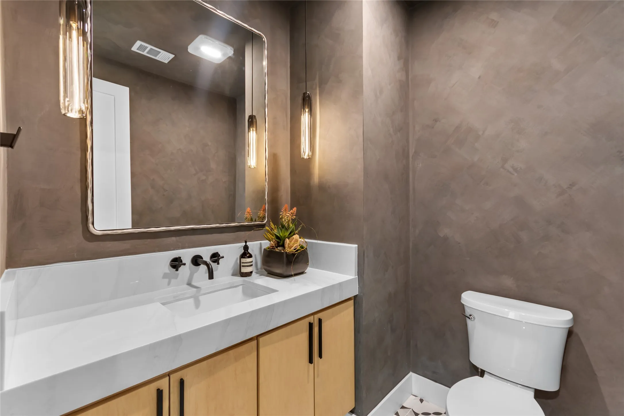 Single Family Residence For Sale in Dallas County , 3337 Walchard Court, Dallas, Texas 75229, 4 Bedrooms, 6 Bathrooms, 2 Garage spaces, 4,160 Sqft, built in 2026, Price $1,495,000, mls#21284682, Real Estate Agent in Dallas, Homes For Sale in Dallas county, Homes For Sale in Dallas, Realtor in Dallas Texas, Real Estate Brokerage Independent Realty Texas, Luminita Cordes Realtor