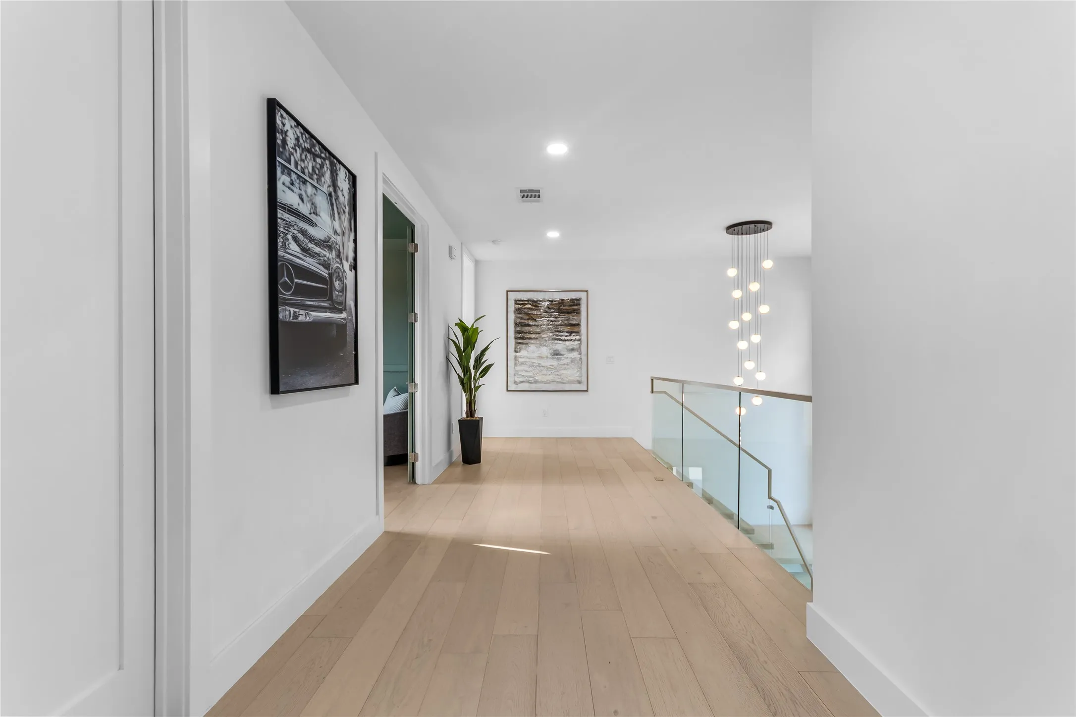 Single Family Residence For Sale in Dallas County , 3337 Walchard Court, Dallas, Texas 75229, 4 Bedrooms, 6 Bathrooms, 2 Garage spaces, 4,160 Sqft, built in 2026, Price $1,495,000, mls#21284682, Real Estate Agent in Dallas, Homes For Sale in Dallas county, Homes For Sale in Dallas, Realtor in Dallas Texas, Real Estate Brokerage Independent Realty Texas, Luminita Cordes Realtor