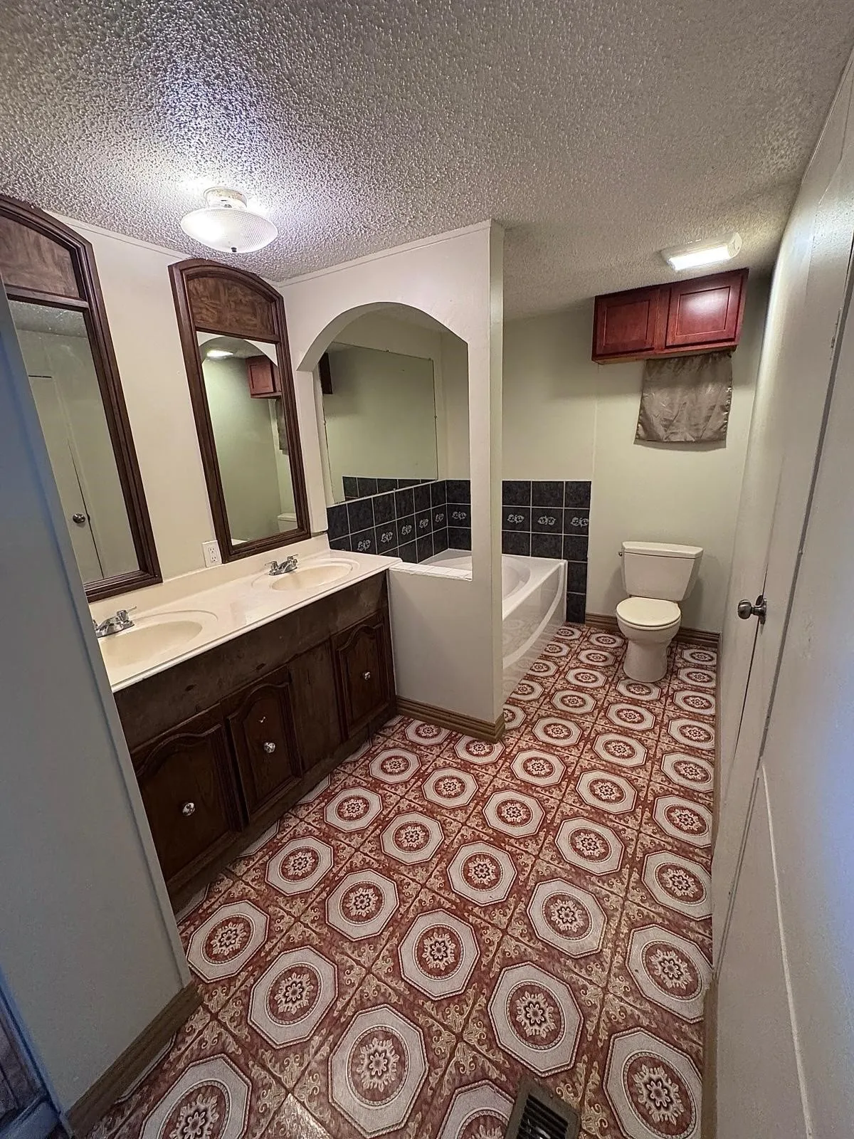 Single Family Residence For Sale in Kaufman County , 4780 County Road 4101, Kaufman, Texas 75142, 3 Bedroom, 4 Bathroom, Garage spaces, 1,436 Sqft, built in 2024, mls#21255882, Real Estate Agent in Kaufman, Homes For Sale in Kaufman county, Homes For Sale in Kaufman, Realtor in Kaufman Texas, Real Estate Brokerage Independent Realty Texas, Luminita Cordes Realtor