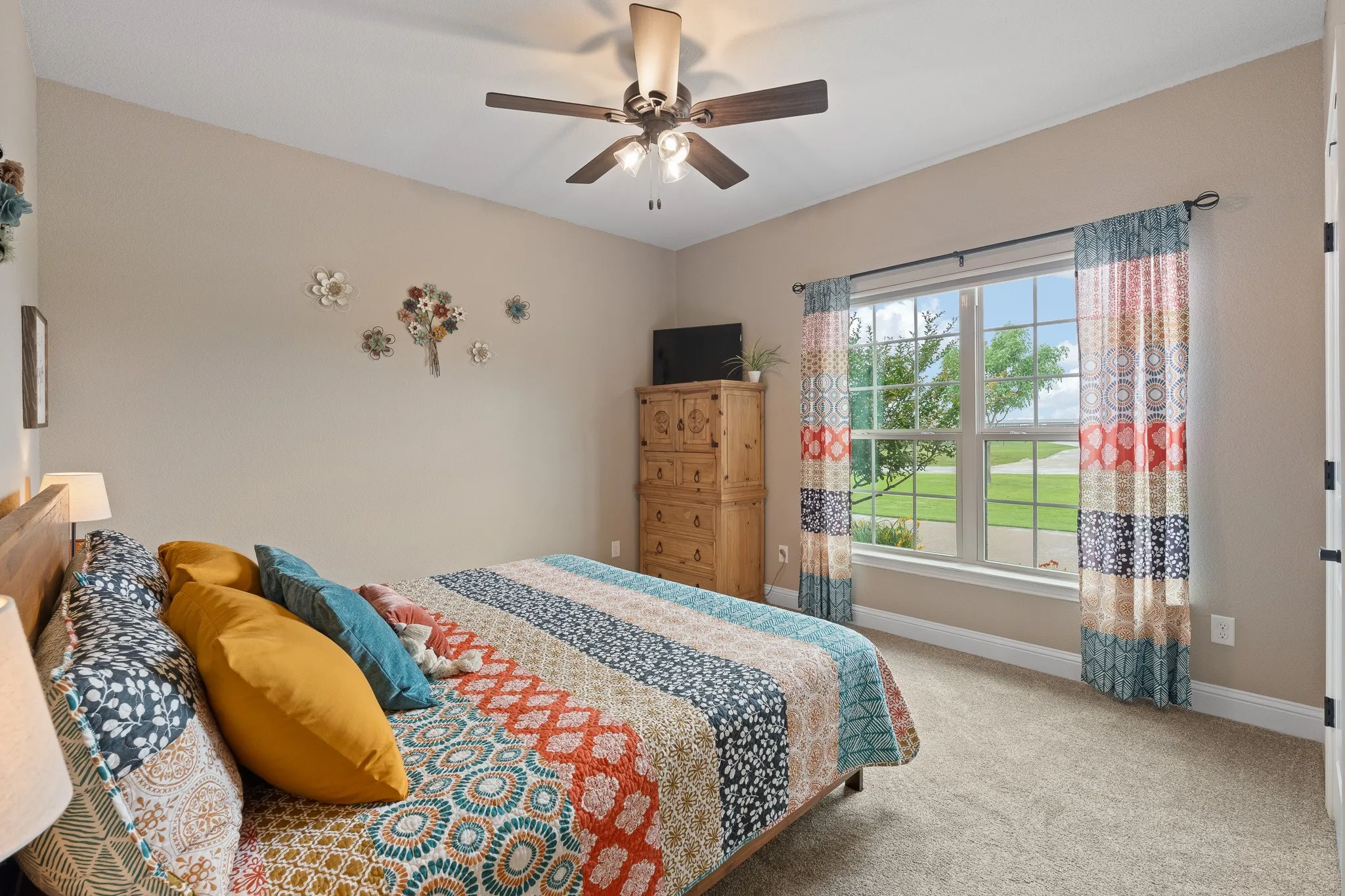 Single Family Residence For Sale in Johnson County , 9709 Puma Trail, Godley, Texas 76044, 4 Bedroom, 3 Bathroom, 2 Garage spaces, 2,755 Sqft, built in 2019, mls#21284195, Real Estate Agent in Godley, Homes For Sale in Johnson county, Homes For Sale in Godley, Realtor in Godley Texas, Real Estate Brokerage Independent Realty Texas, Luminita Cordes Realtor