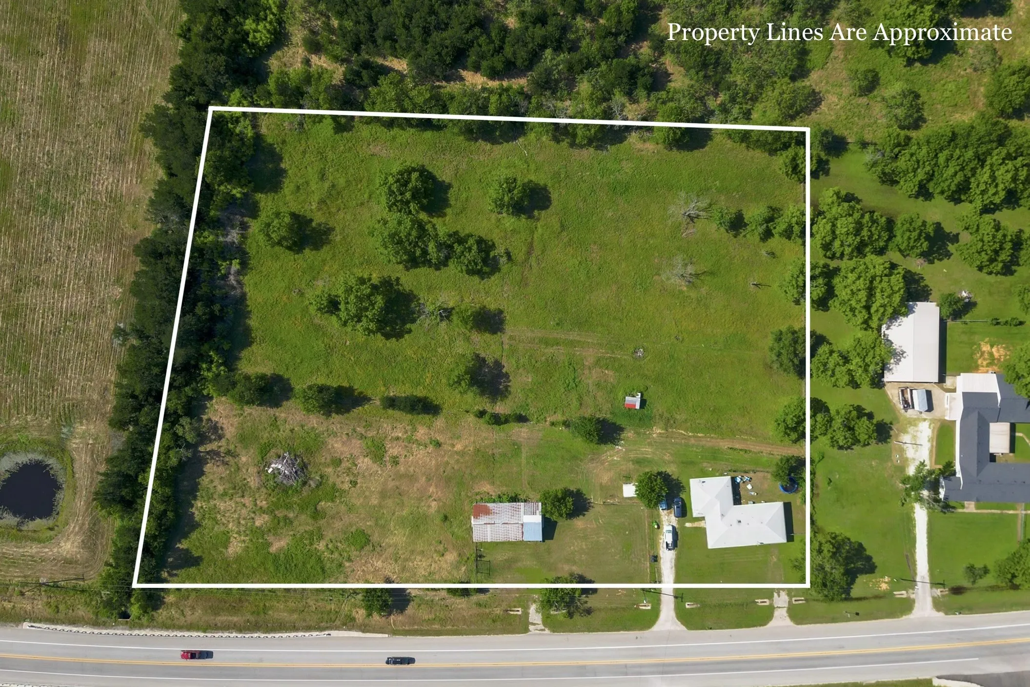 Single Family Residence For Sale in Falls County , 5073 State Highway 7, Marlin, Texas 76661, 3 Bedroom, 2 Bathroom, Garage spaces, 1,359 Sqft, built in 1960, mls#21284819, Real Estate Agent in Marlin, Homes For Sale in Falls county, Homes For Sale in Marlin, Realtor in Marlin Texas, Real Estate Brokerage Independent Realty Texas, Luminita Cordes Realtor