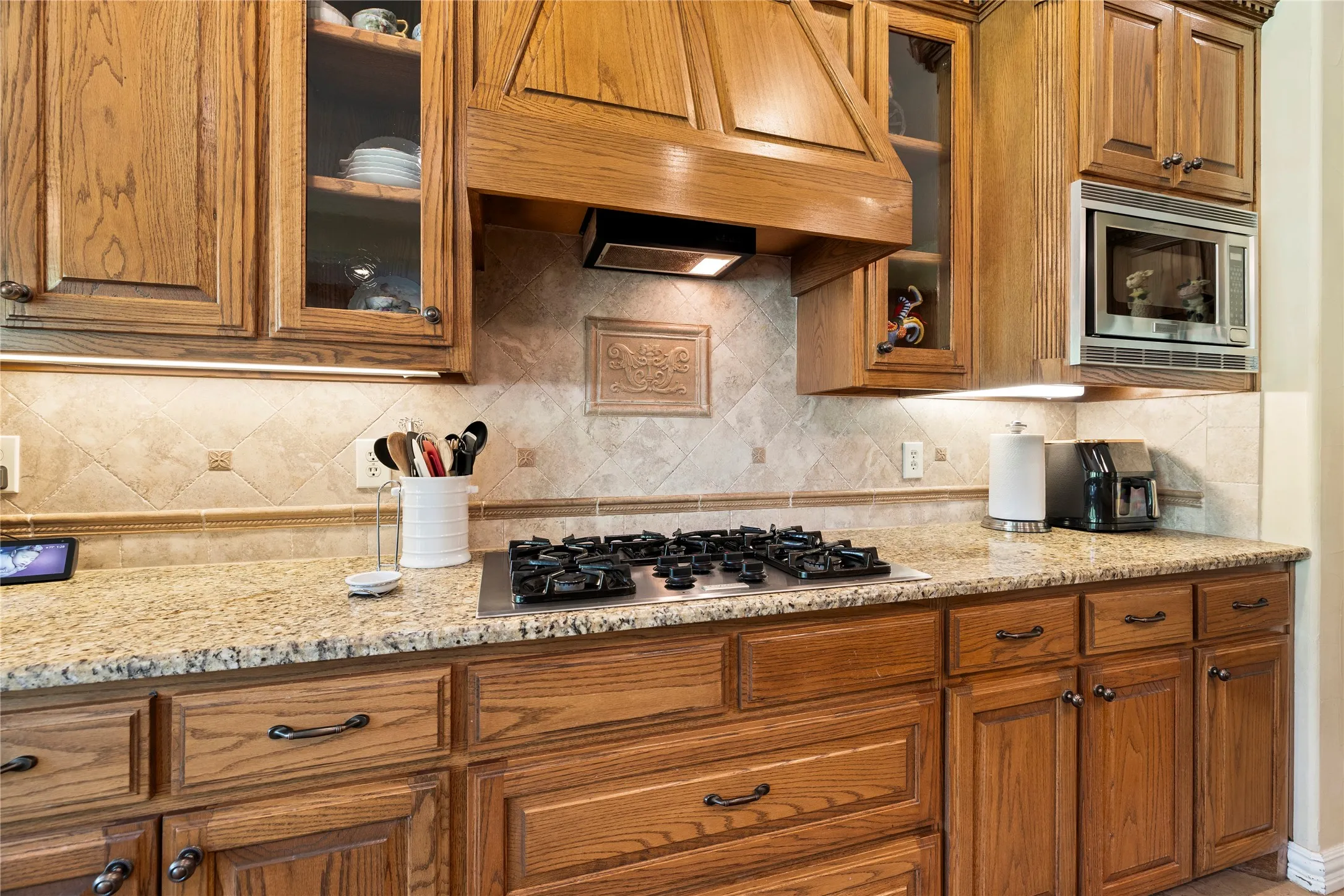 Single Family Residence For Sale in Henderson County , 8597 Fallow Run, Larue, Texas 75770, 3 Bedroom, 3 Bathroom, 2 Garage spaces, 3,857 Sqft, built in 2005, Price $899,000, mls#21284025, Real Estate Agent in Larue, Homes For Sale in Henderson county, Homes For Sale in Larue, Realtor in Larue Texas, Real Estate Brokerage Independent Realty Texas, Luminita Cordes Realtor