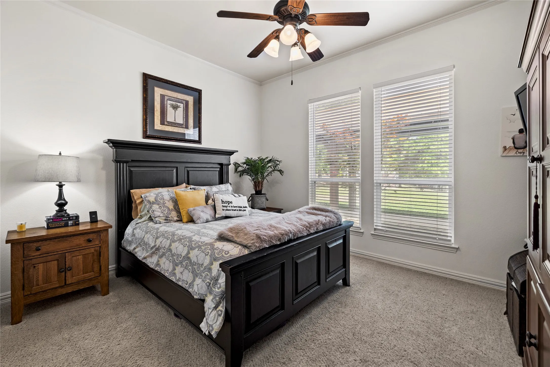 Single Family Residence For Sale in Henderson County , 8597 Fallow Run, Larue, Texas 75770, 3 Bedroom, 3 Bathroom, 2 Garage spaces, 3,857 Sqft, built in 2005, Price $899,000, mls#21284025, Real Estate Agent in Larue, Homes For Sale in Henderson county, Homes For Sale in Larue, Realtor in Larue Texas, Real Estate Brokerage Independent Realty Texas, Luminita Cordes Realtor