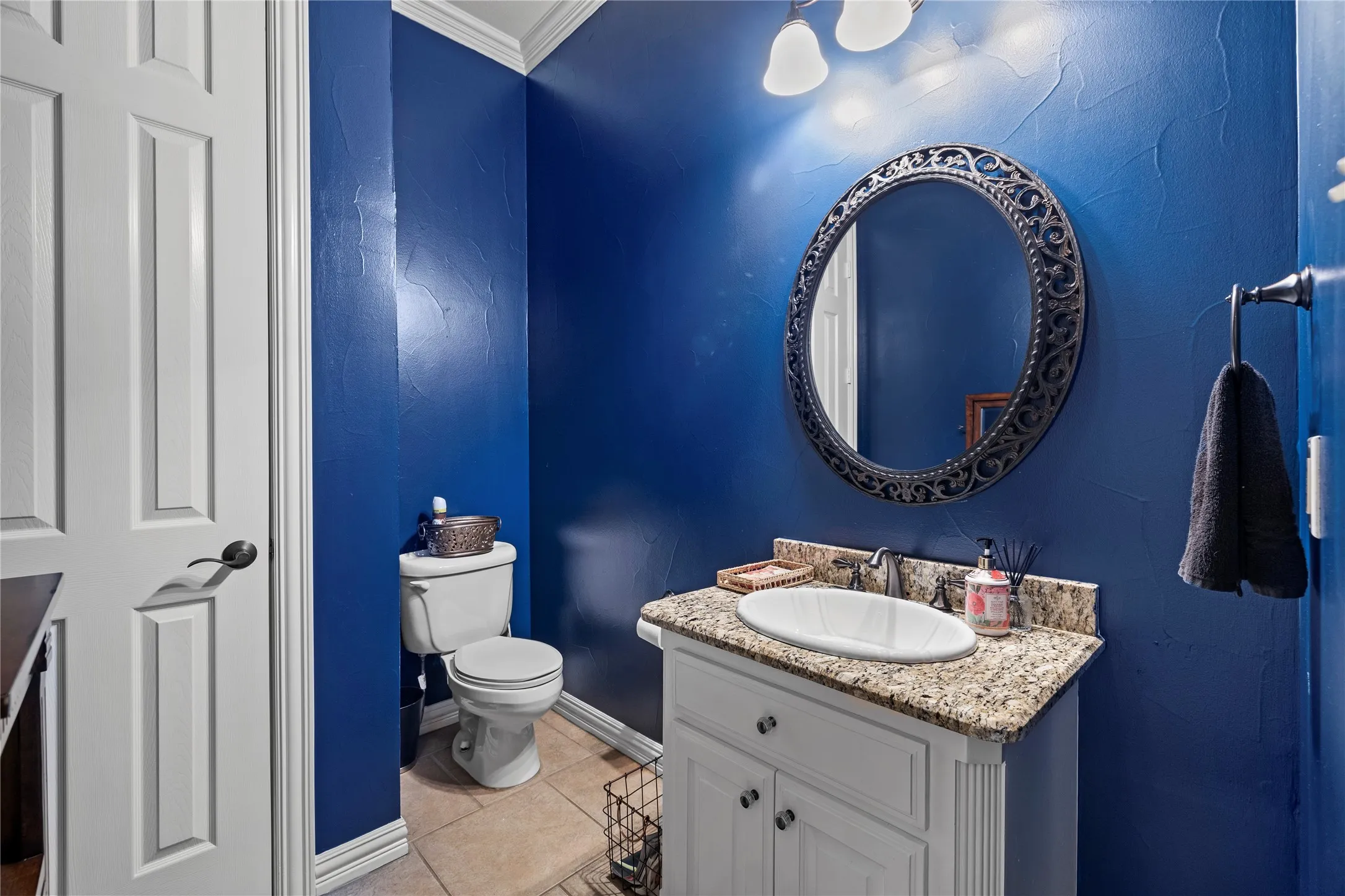 Single Family Residence For Sale in Henderson County , 8597 Fallow Run, Larue, Texas 75770, 3 Bedroom, 3 Bathroom, 2 Garage spaces, 3,857 Sqft, built in 2005, Price $899,000, mls#21284025, Real Estate Agent in Larue, Homes For Sale in Henderson county, Homes For Sale in Larue, Realtor in Larue Texas, Real Estate Brokerage Independent Realty Texas, Luminita Cordes Realtor