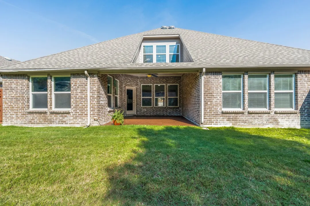 Single Family Residence For Sale in Collin County , 504 Peterhouse Drive, Mc Kinney, Texas 75071, 3 Bedroom, 2 Bathroom, 3 Garage spaces, 2,821 Sqft, built in 2012, mls#21284845, Real Estate Agent in Mc Kinney, Homes For Sale in Collin county, Homes For Sale in Mc Kinney, Realtor in Mc Kinney Texas, Real Estate Brokerage Independent Realty Texas, Luminita Cordes Realtor