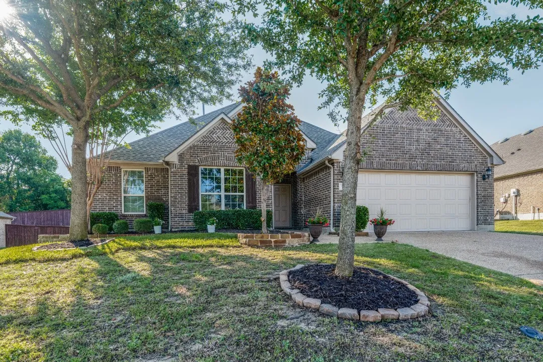 Single Family Residence For Sale in Collin County , 504 Peterhouse Drive, Mc Kinney, Texas 75071, 3 Bedroom, 2 Bathroom, 3 Garage spaces, 2,821 Sqft, built in 2012, mls#21284845, Real Estate Agent in Mc Kinney, Homes For Sale in Collin county, Homes For Sale in Mc Kinney, Realtor in Mc Kinney Texas, Real Estate Brokerage Independent Realty Texas, Luminita Cordes Realtor