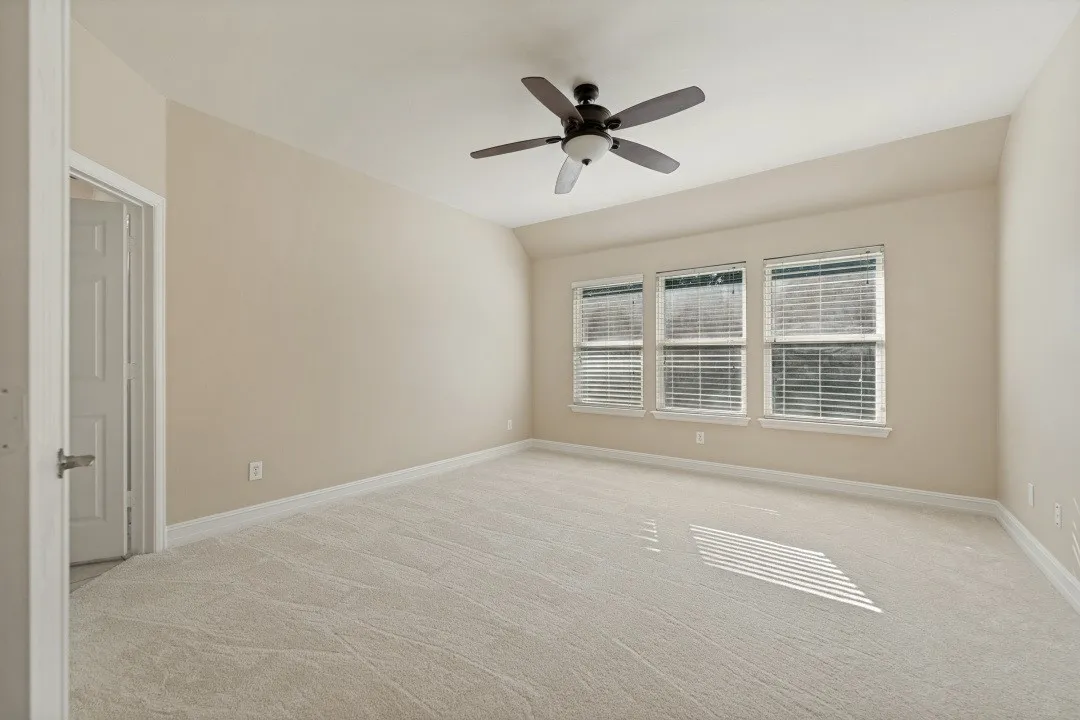 Single Family Residence For Sale in Collin County , 504 Peterhouse Drive, Mc Kinney, Texas 75071, 3 Bedroom, 2 Bathroom, 3 Garage spaces, 2,821 Sqft, built in 2012, mls#21284845, Real Estate Agent in Mc Kinney, Homes For Sale in Collin county, Homes For Sale in Mc Kinney, Realtor in Mc Kinney Texas, Real Estate Brokerage Independent Realty Texas, Luminita Cordes Realtor