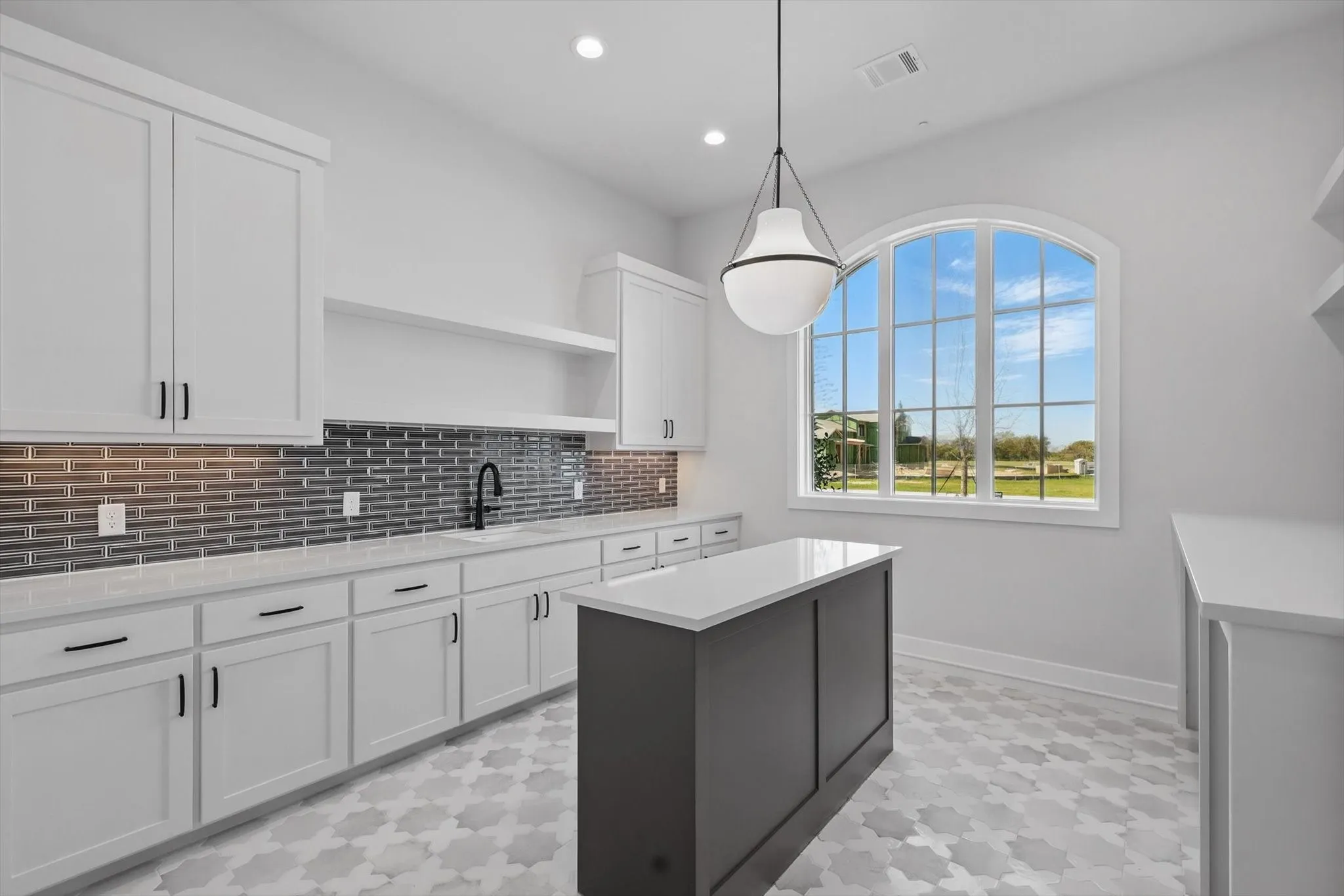 Single Family Residence For Sale in Denton County , 1418 Clydesdale Road, Bartonville, Texas 76226, 5 Bedroom, 7 Bathroom, 4 Garage spaces, 6,978 Sqft, built in 2025, mls#21284053, Real Estate Agent in Bartonville, Homes For Sale in Denton county, Homes For Sale in Bartonville, Realtor in Bartonville Texas, Real Estate Brokerage Independent Realty Texas, Luminita Cordes Realtor