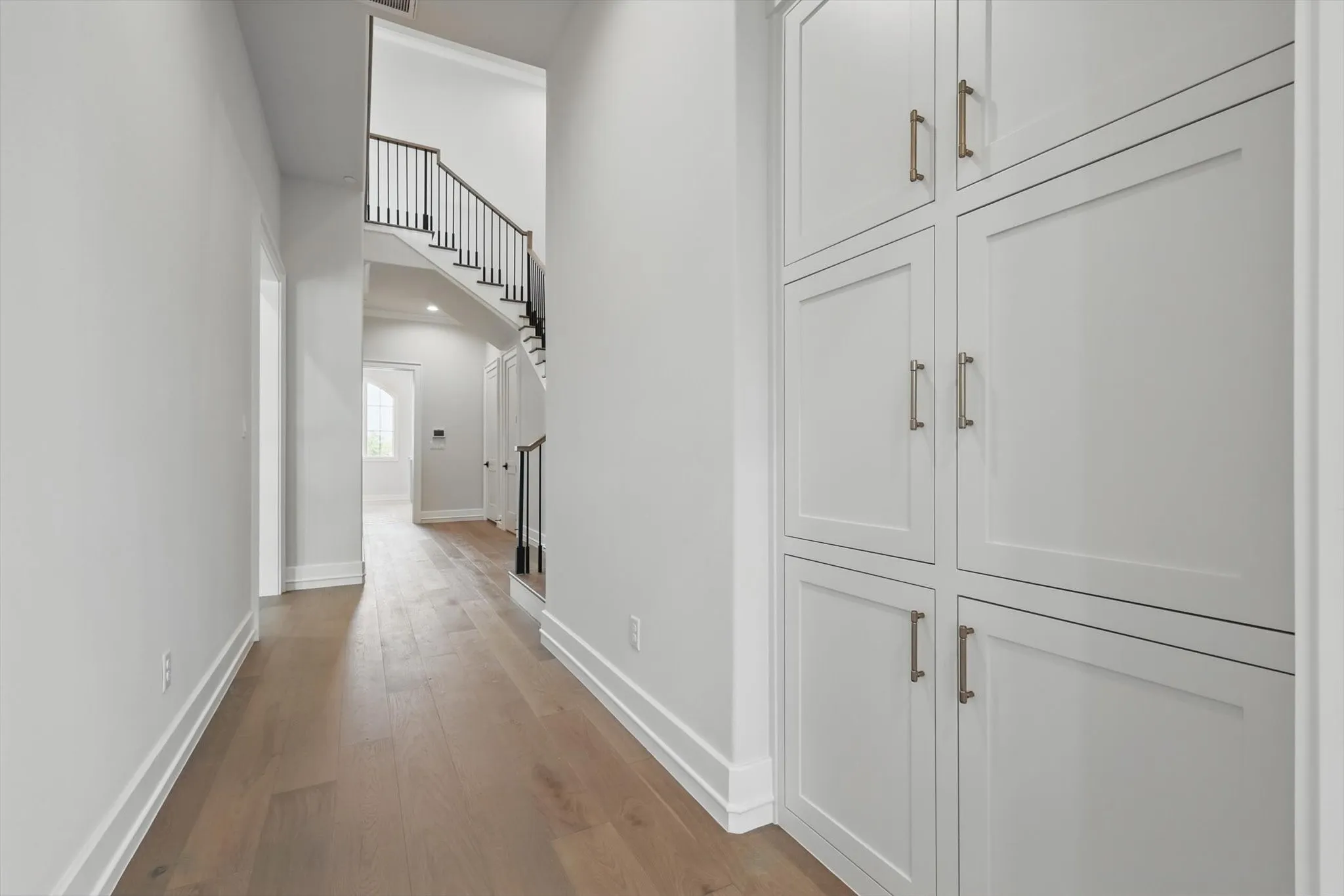 Single Family Residence For Sale in Denton County , 1418 Clydesdale Road, Bartonville, Texas 76226, 5 Bedroom, 7 Bathroom, 4 Garage spaces, 6,978 Sqft, built in 2025, mls#21284053, Real Estate Agent in Bartonville, Homes For Sale in Denton county, Homes For Sale in Bartonville, Realtor in Bartonville Texas, Real Estate Brokerage Independent Realty Texas, Luminita Cordes Realtor