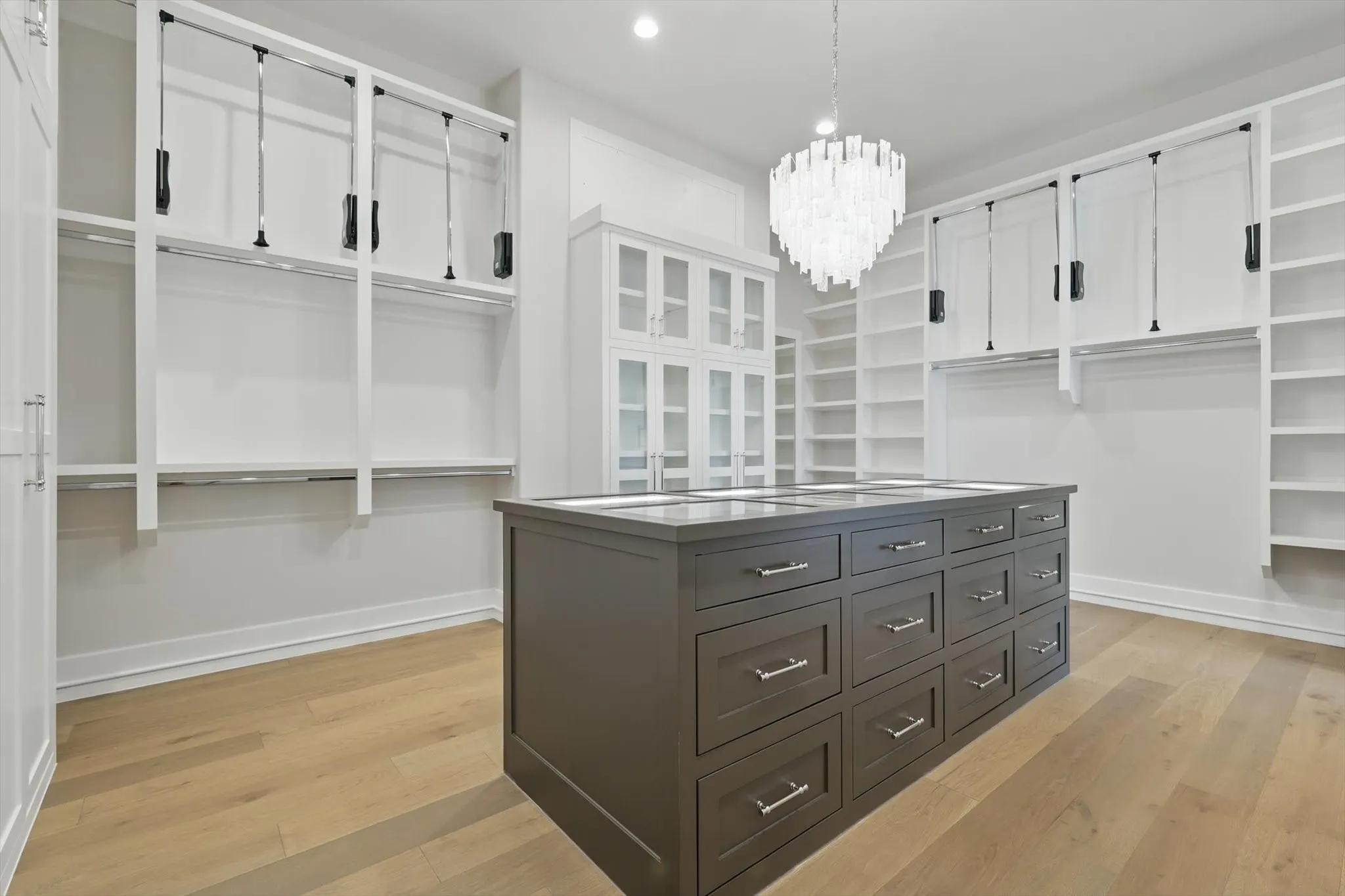 Single Family Residence For Sale in Denton County , 1418 Clydesdale Road, Bartonville, Texas 76226, 5 Bedroom, 7 Bathroom, 4 Garage spaces, 6,978 Sqft, built in 2025, mls#21284053, Real Estate Agent in Bartonville, Homes For Sale in Denton county, Homes For Sale in Bartonville, Realtor in Bartonville Texas, Real Estate Brokerage Independent Realty Texas, Luminita Cordes Realtor