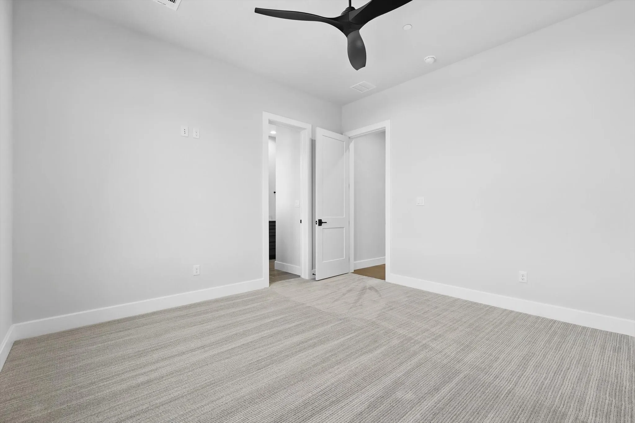 Single Family Residence For Sale in Denton County , 1418 Clydesdale Road, Bartonville, Texas 76226, 5 Bedroom, 7 Bathroom, 4 Garage spaces, 6,978 Sqft, built in 2025, mls#21284053, Real Estate Agent in Bartonville, Homes For Sale in Denton county, Homes For Sale in Bartonville, Realtor in Bartonville Texas, Real Estate Brokerage Independent Realty Texas, Luminita Cordes Realtor
