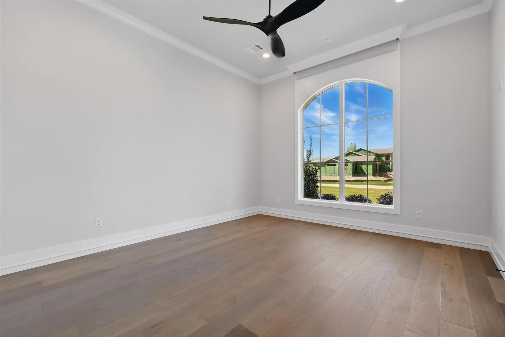 Single Family Residence For Sale in Denton County , 1418 Clydesdale Road, Bartonville, Texas 76226, 5 Bedroom, 7 Bathroom, 4 Garage spaces, 6,978 Sqft, built in 2025, mls#21284053, Real Estate Agent in Bartonville, Homes For Sale in Denton county, Homes For Sale in Bartonville, Realtor in Bartonville Texas, Real Estate Brokerage Independent Realty Texas, Luminita Cordes Realtor
