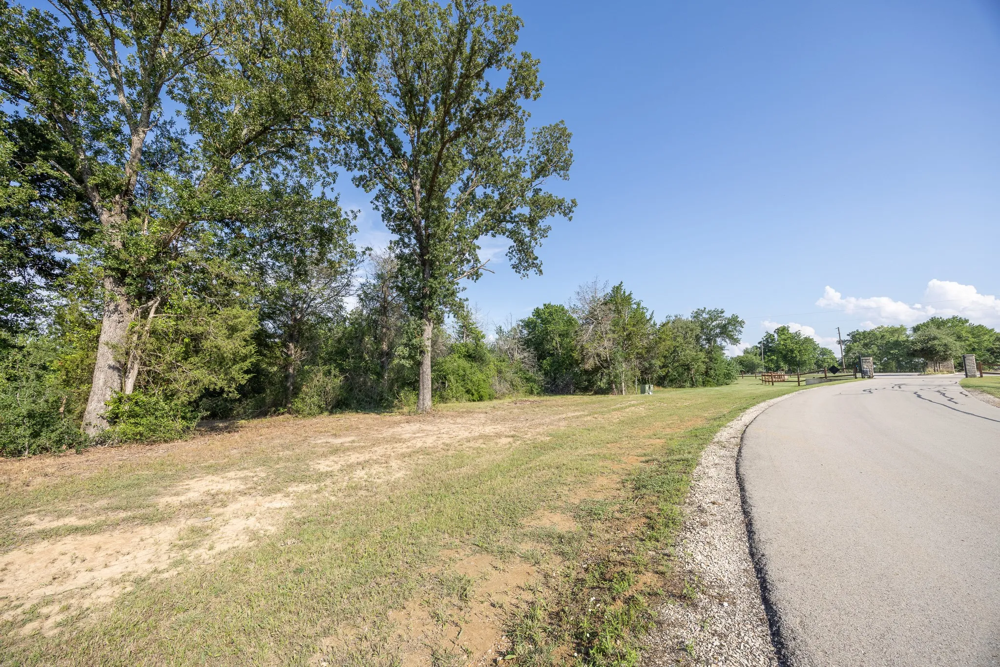 Unimproved Land For Sale in Navarro County , Lot 81 Diamond Point, Corsicana, Texas 75109, 0, 0, Garage spaces, 0 Sqft, built in 0, Price $250,000, mls#21272958, Real Estate Agent in Corsicana, Homes For Sale in Navarro county, Homes For Sale in Corsicana, Realtor in Corsicana Texas, Real Estate Brokerage Independent Realty Texas, Luminita Cordes Realtor