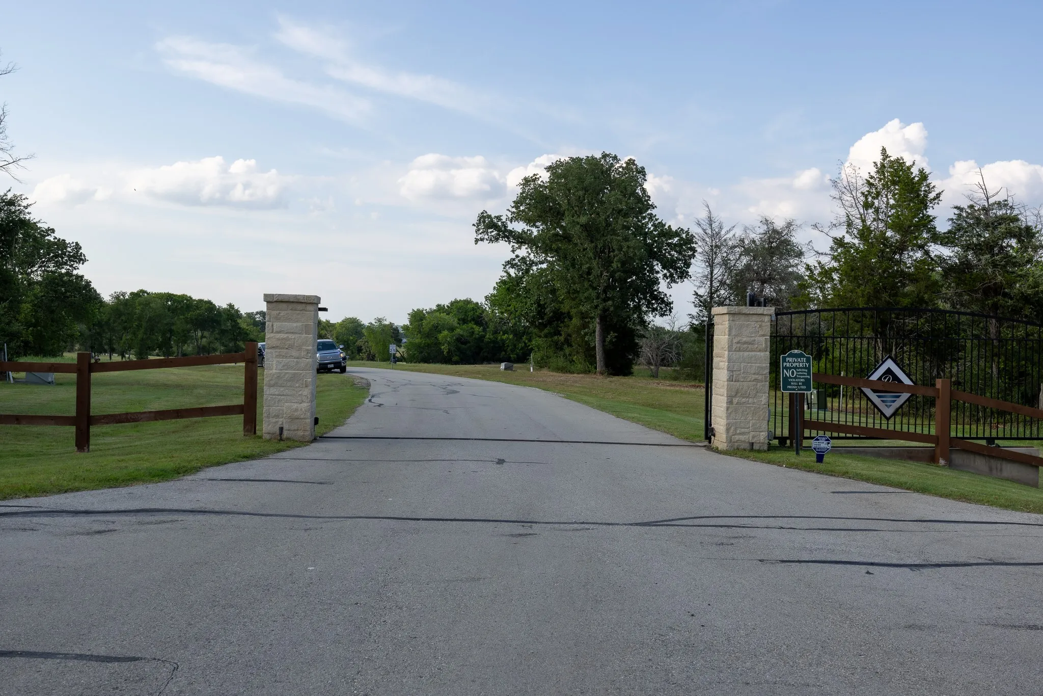 Unimproved Land For Sale in Navarro County , Lot 81 Diamond Point, Corsicana, Texas 75109, 0, 0, Garage spaces, 0 Sqft, built in 0, Price $250,000, mls#21272958, Real Estate Agent in Corsicana, Homes For Sale in Navarro county, Homes For Sale in Corsicana, Realtor in Corsicana Texas, Real Estate Brokerage Independent Realty Texas, Luminita Cordes Realtor