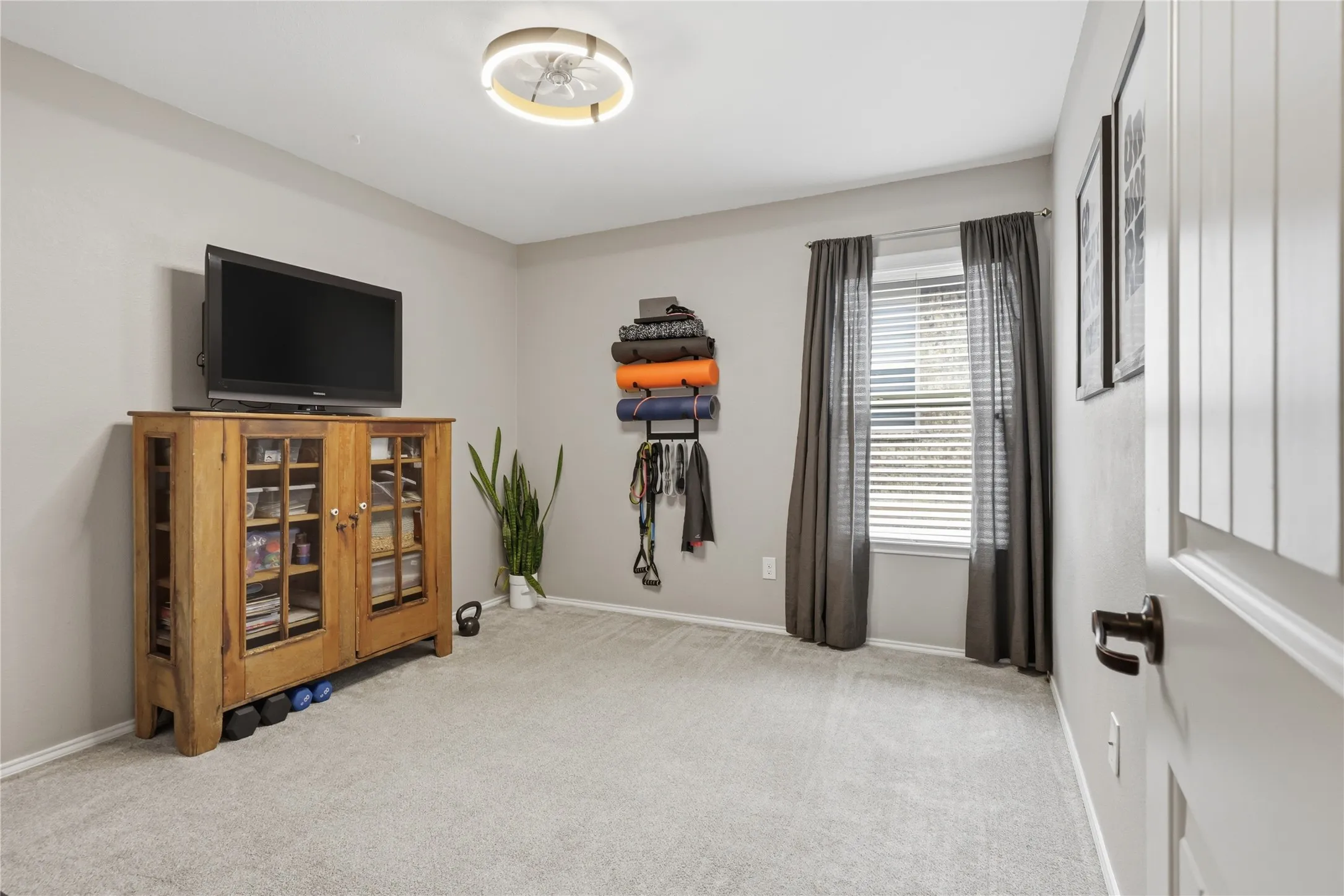 Single Family Residence For Sale in Collin County , 505 Wichita Trail, Mc Kinney, Texas 75071, 4 Bedroom, 3 Bathroom, 2 Garage spaces, 2,405 Sqft, built in 2013, mls#21283451, Real Estate Agent in Mc Kinney, Homes For Sale in Collin county, Homes For Sale in Mc Kinney, Realtor in Mc Kinney Texas, Real Estate Brokerage Independent Realty Texas, Luminita Cordes Realtor