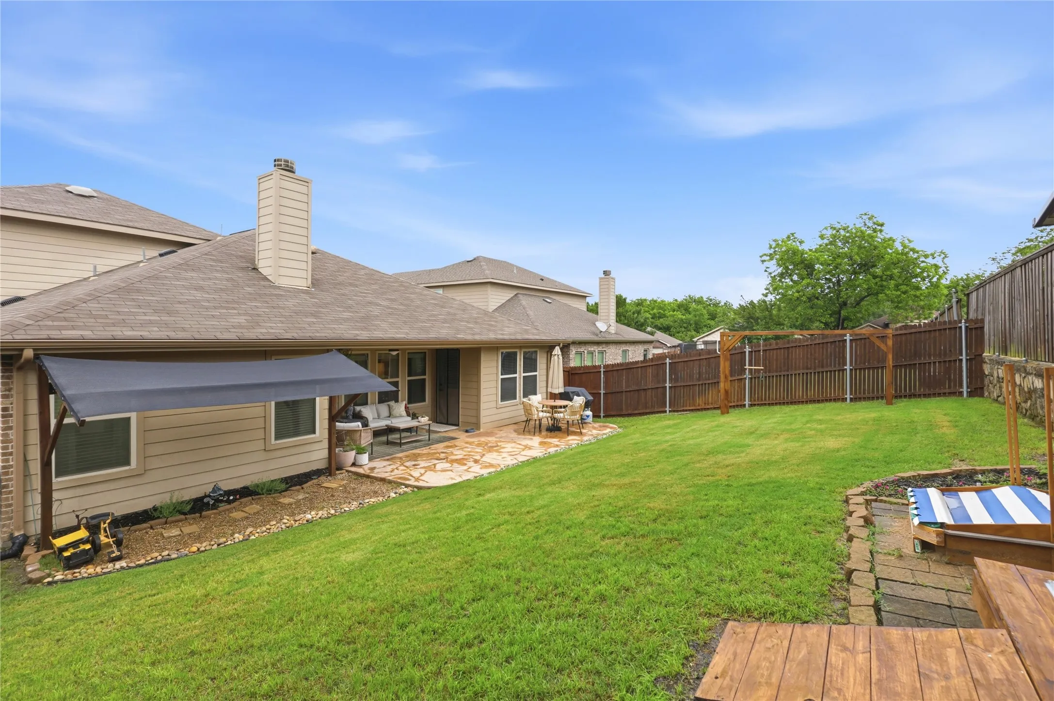 Single Family Residence For Sale in Collin County , 505 Wichita Trail, Mc Kinney, Texas 75071, 4 Bedroom, 3 Bathroom, 2 Garage spaces, 2,405 Sqft, built in 2013, mls#21283451, Real Estate Agent in Mc Kinney, Homes For Sale in Collin county, Homes For Sale in Mc Kinney, Realtor in Mc Kinney Texas, Real Estate Brokerage Independent Realty Texas, Luminita Cordes Realtor
