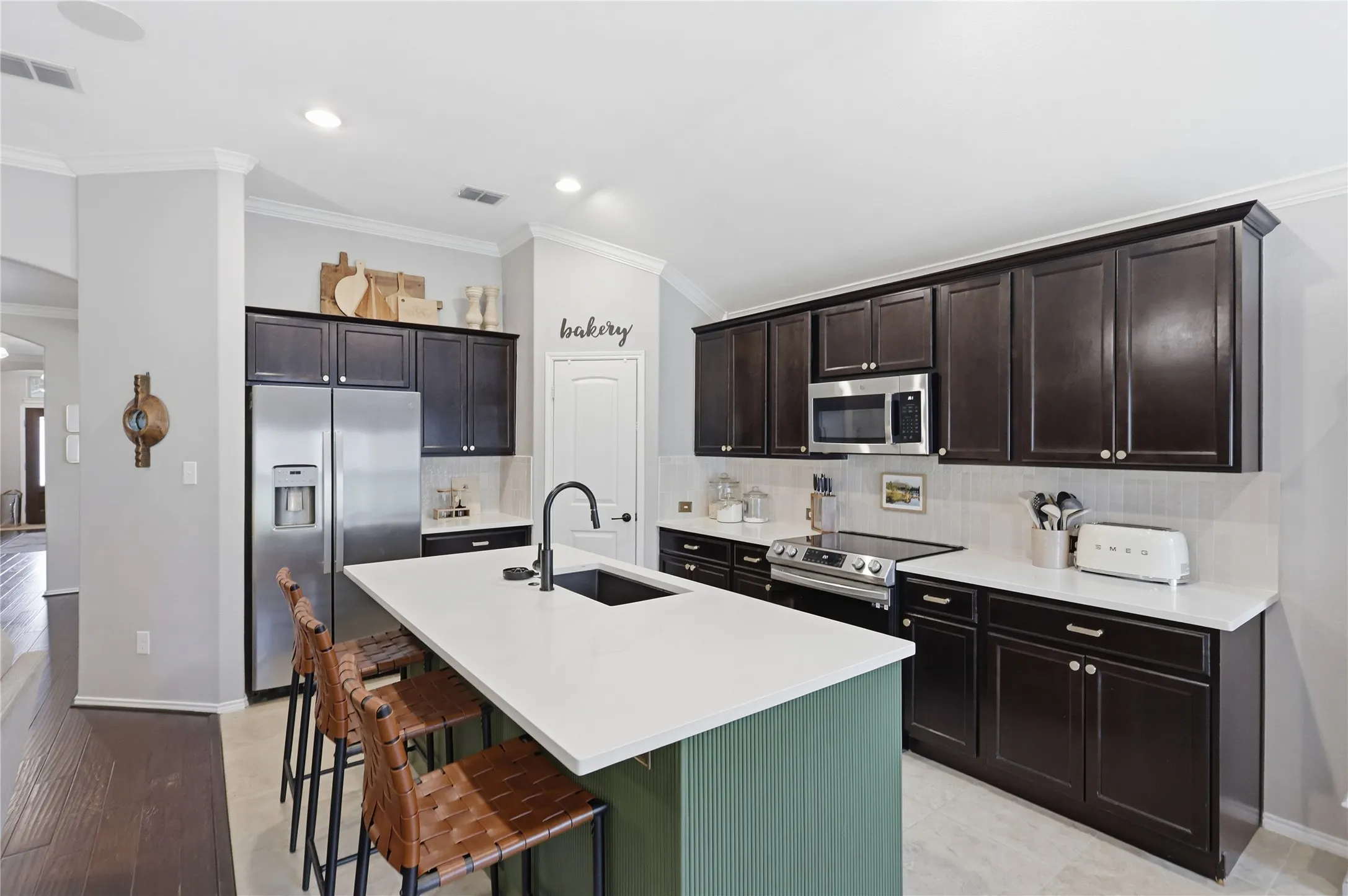 Single Family Residence For Sale in Collin County , 505 Wichita Trail, Mc Kinney, Texas 75071, 4 Bedroom, 3 Bathroom, 2 Garage spaces, 2,405 Sqft, built in 2013, mls#21283451, Real Estate Agent in Mc Kinney, Homes For Sale in Collin county, Homes For Sale in Mc Kinney, Realtor in Mc Kinney Texas, Real Estate Brokerage Independent Realty Texas, Luminita Cordes Realtor