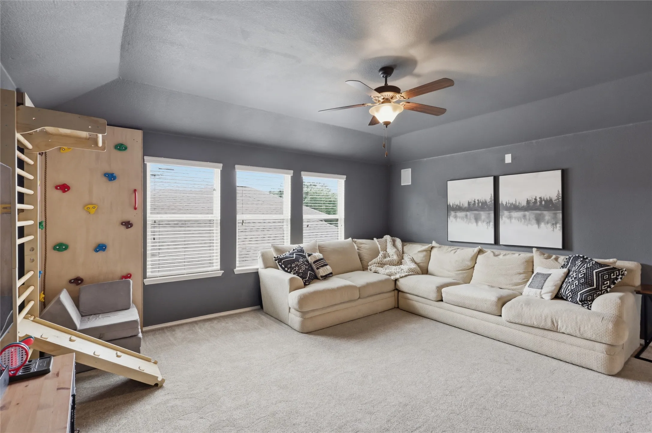 Single Family Residence For Sale in Collin County , 505 Wichita Trail, Mc Kinney, Texas 75071, 4 Bedroom, 3 Bathroom, 2 Garage spaces, 2,405 Sqft, built in 2013, mls#21283451, Real Estate Agent in Mc Kinney, Homes For Sale in Collin county, Homes For Sale in Mc Kinney, Realtor in Mc Kinney Texas, Real Estate Brokerage Independent Realty Texas, Luminita Cordes Realtor