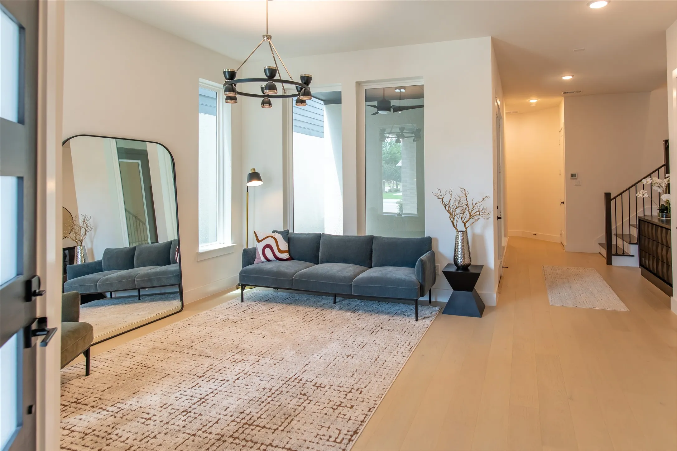 Single Family Residence For Sale in Collin County , 7228 Collin Mckinney Parkway, Mc Kinney, Texas 75070, 3 Bedroom, 4 Bathroom, 3 Garage spaces, 2,452 Sqft, built in 2023, mls#21282148, Real Estate Agent in Mc Kinney, Homes For Sale in Collin county, Homes For Sale in Mc Kinney, Realtor in Mc Kinney Texas, Real Estate Brokerage Independent Realty Texas, Luminita Cordes Realtor