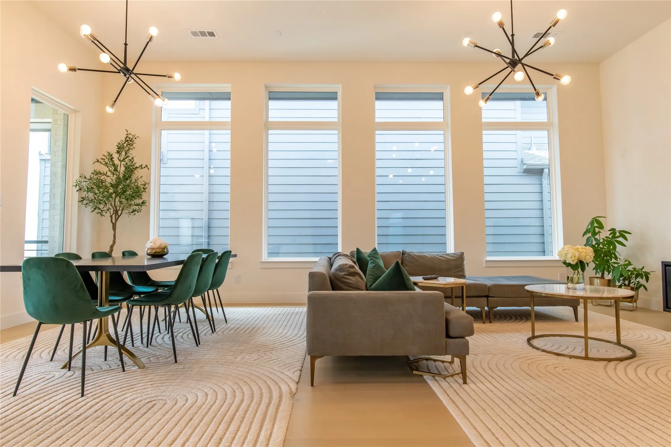 Single Family Residence For Sale in Collin County , 7228 Collin Mckinney Parkway, Mc Kinney, Texas 75070, 3 Bedroom, 4 Bathroom, 3 Garage spaces, 2,452 Sqft, built in 2023, mls#21282148, Real Estate Agent in Mc Kinney, Homes For Sale in Collin county, Homes For Sale in Mc Kinney, Realtor in Mc Kinney Texas, Real Estate Brokerage Independent Realty Texas, Luminita Cordes Realtor