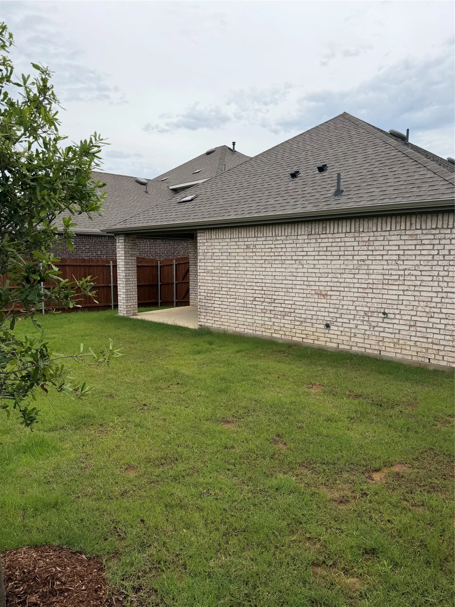 Single Family Residence For Rent in Denton County , 10213 Barron Drive, Aubrey, Texas 76227, 3 Bedroom, 2 Bathroom, 2 Garage spaces, 1,424 Sqft, built in 2026, mls#21280690, Real Estate Agent in Aubrey, Homes For Rent in Denton county, Homes For Rent in Aubrey, Realtor in Aubrey Texas, Real Estate Brokerage Independent Realty Texas, Luminita Cordes Realtor