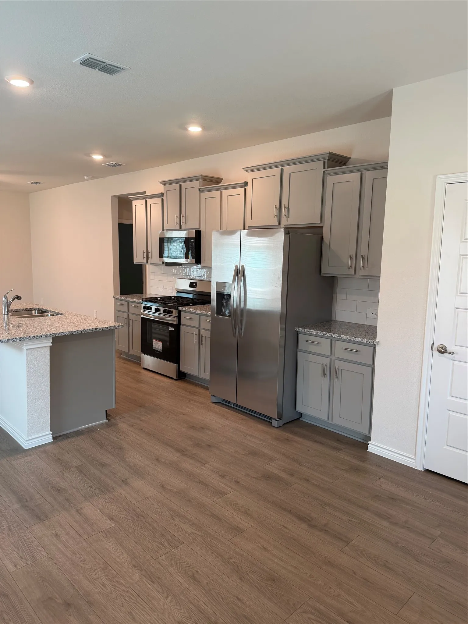 Single Family Residence For Rent in Denton County , 10213 Barron Drive, Aubrey, Texas 76227, 3 Bedroom, 2 Bathroom, 2 Garage spaces, 1,424 Sqft, built in 2026, mls#21280690, Real Estate Agent in Aubrey, Homes For Rent in Denton county, Homes For Rent in Aubrey, Realtor in Aubrey Texas, Real Estate Brokerage Independent Realty Texas, Luminita Cordes Realtor