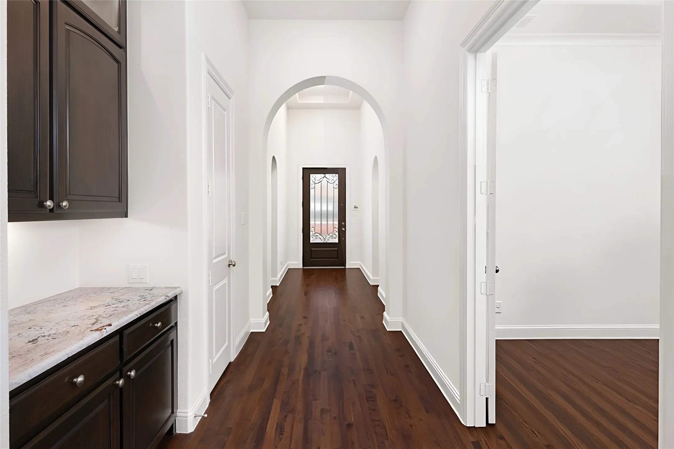 Single Family Residence For Sale in Collin County , 810 Rudder Court, Allen, Texas 75013, 3 Bedroom, 3 Bathroom, 3 Garage spaces, 3,138 Sqft, built in 2018, mls#21282721, Real Estate Agent in Allen, Homes For Sale in Collin county, Homes For Sale in Allen, Realtor in Allen Texas, Real Estate Brokerage Independent Realty Texas, Luminita Cordes Realtor